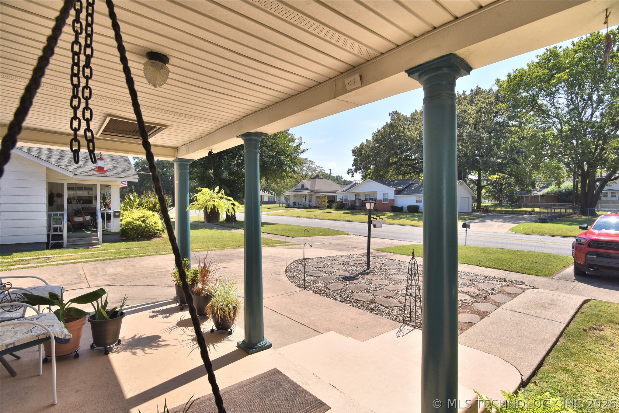 1229 E 8th Street Okmulgee OK 74447