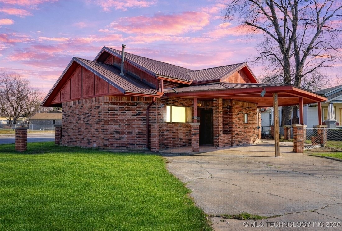 602 S Price Avenue Hominy OK 74035