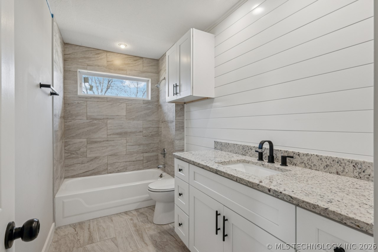 1228 S 76th Eastavenue Tulsa OK 74112