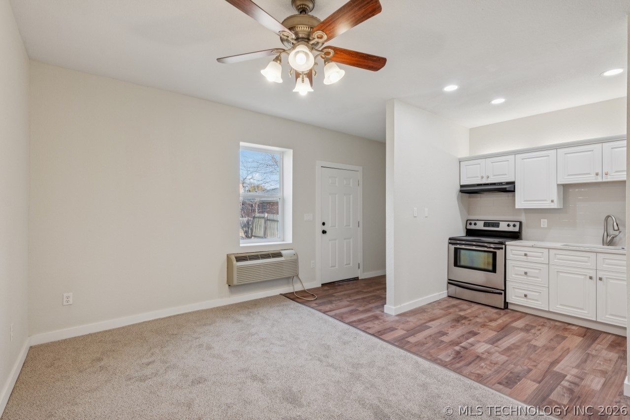 1228 S 76th Eastavenue Tulsa OK 74112
