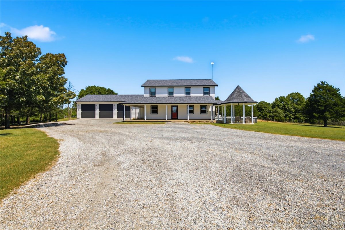 7587 County Road 3610 Ada OK 74820