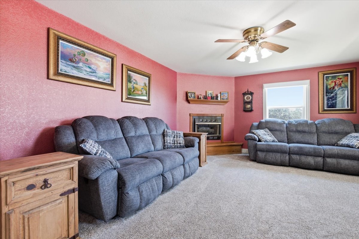 7587 County Road 3610 Ada OK 74820