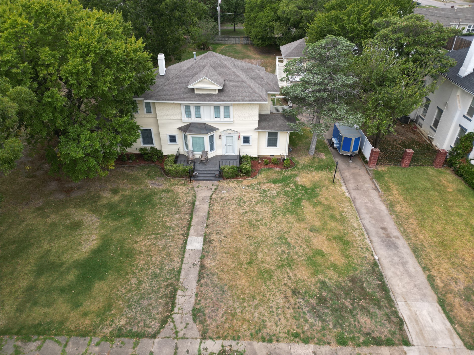 219 F Street SW Ardmore OK 73401
