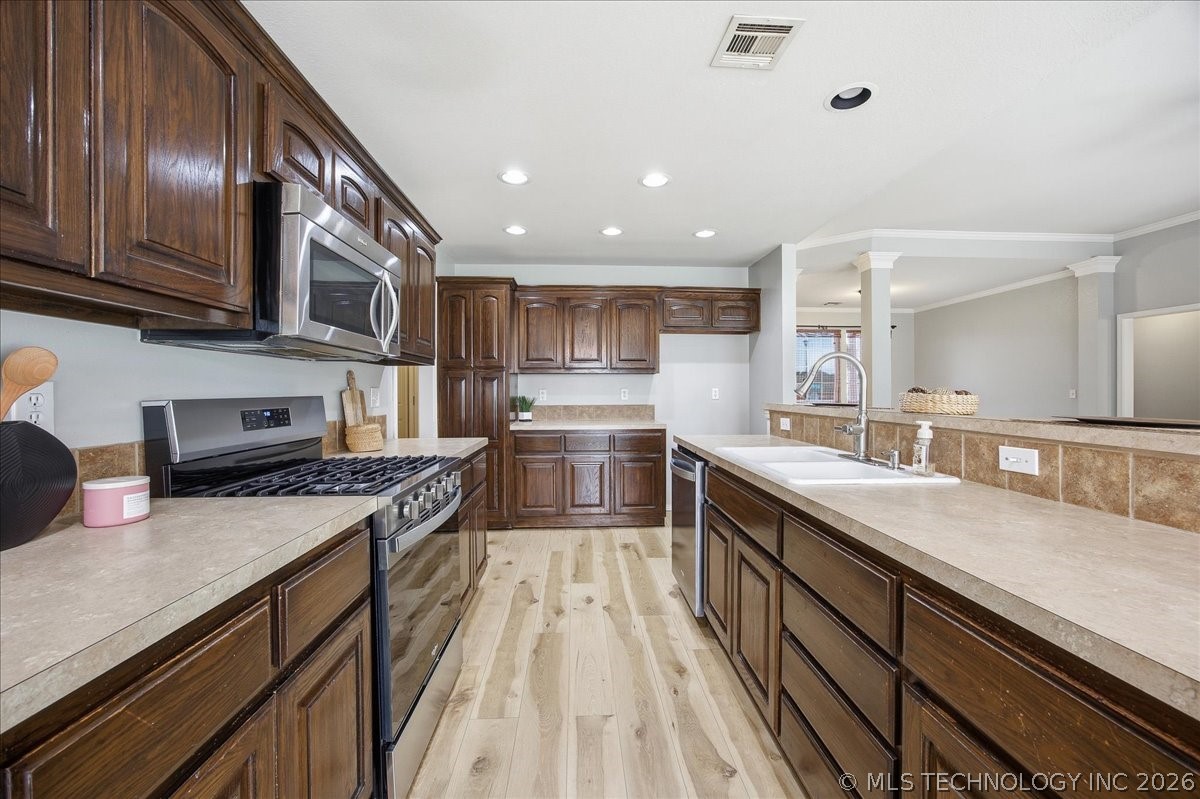 3953 S 216th Eastavenue Broken Arrow OK 74014