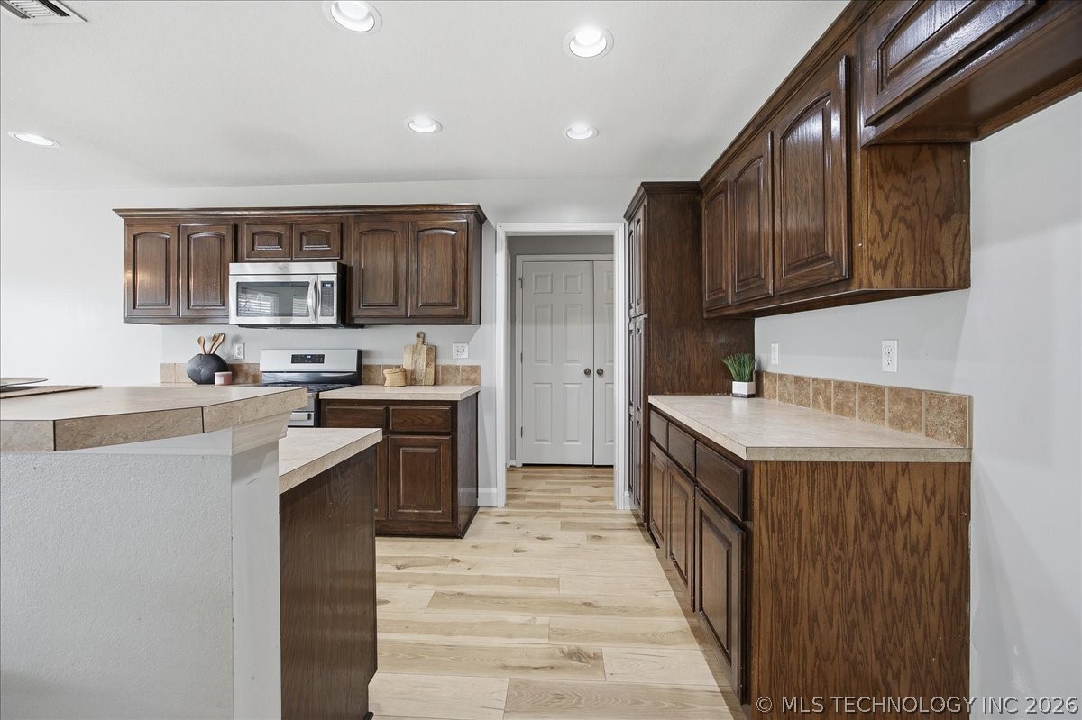 3953 S 216th Eastavenue Broken Arrow OK 74014