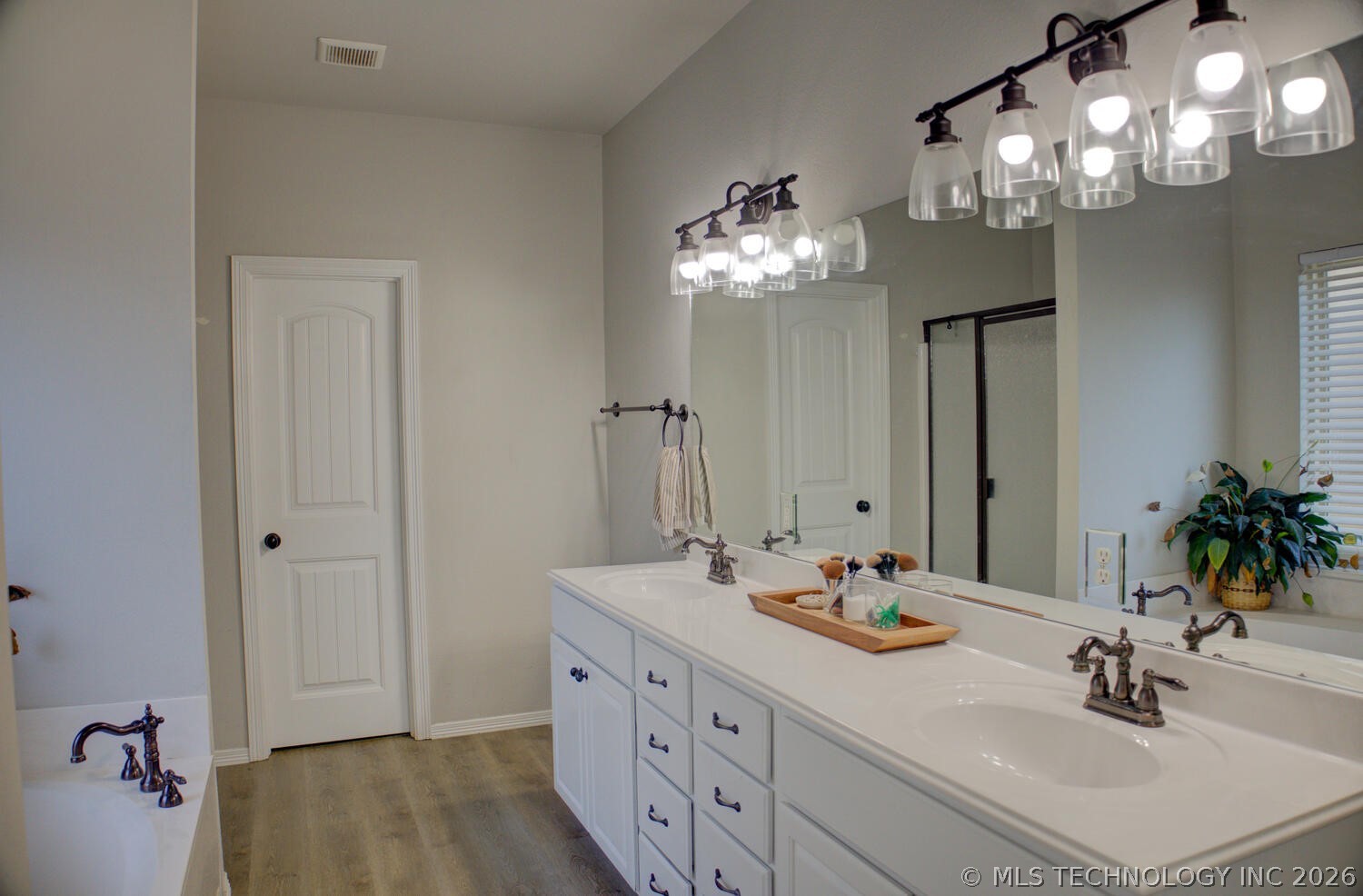 12808 E 69th Street Owasso OK 74055