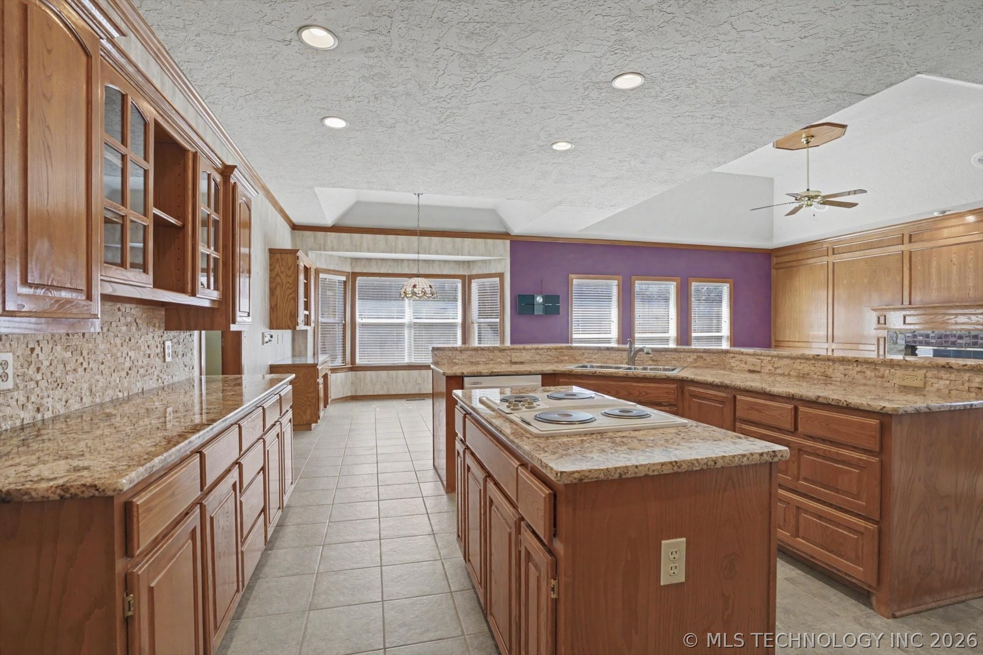 1908 S Palm Avenue Broken Arrow OK 74012
