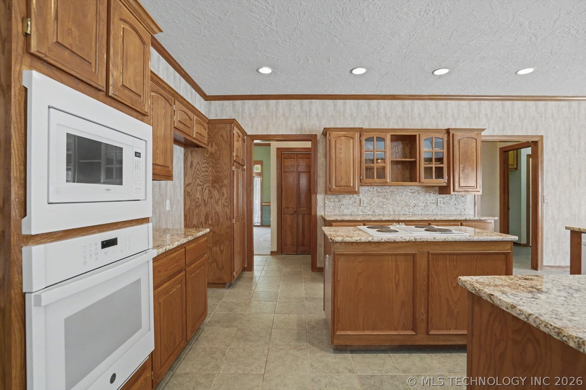 1908 S Palm Avenue Broken Arrow OK 74012