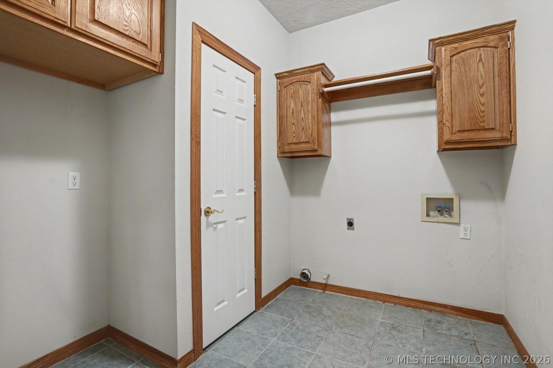 1908 S Palm Avenue Broken Arrow OK 74012