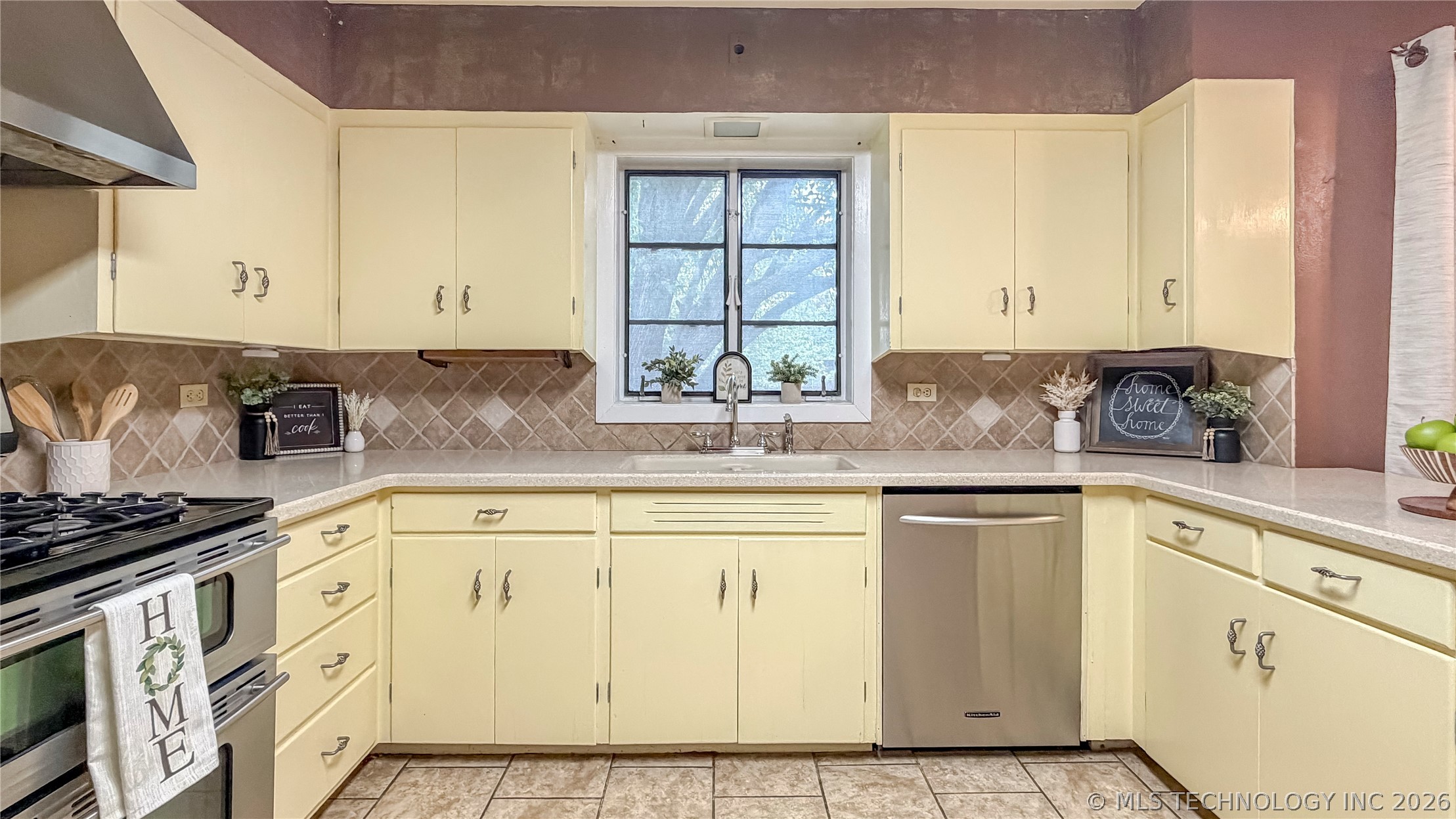 1024 Stanley SW Ardmore OK 73401