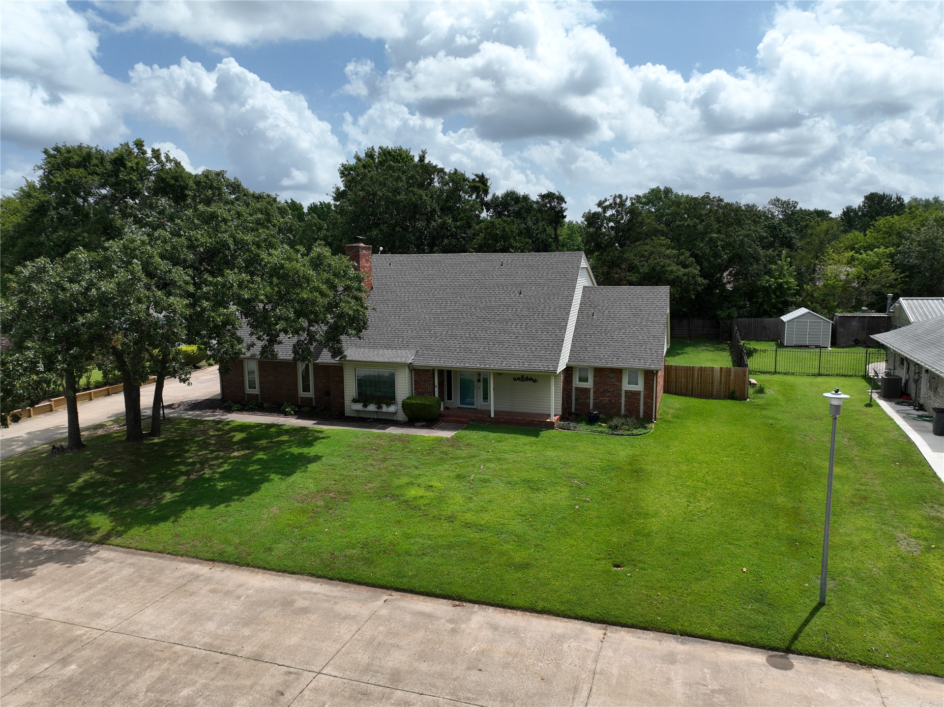 18 Dove Tree Wewoka OK 74884