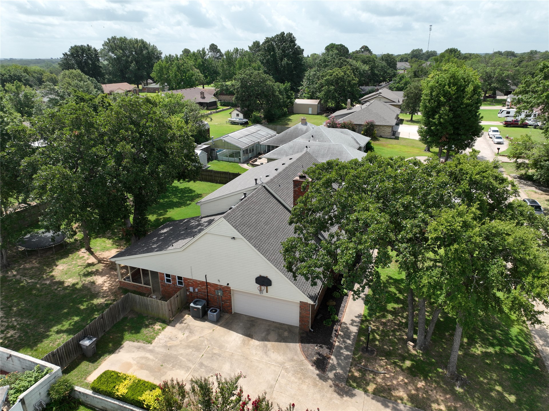 18 Dove Tree Wewoka OK 74884