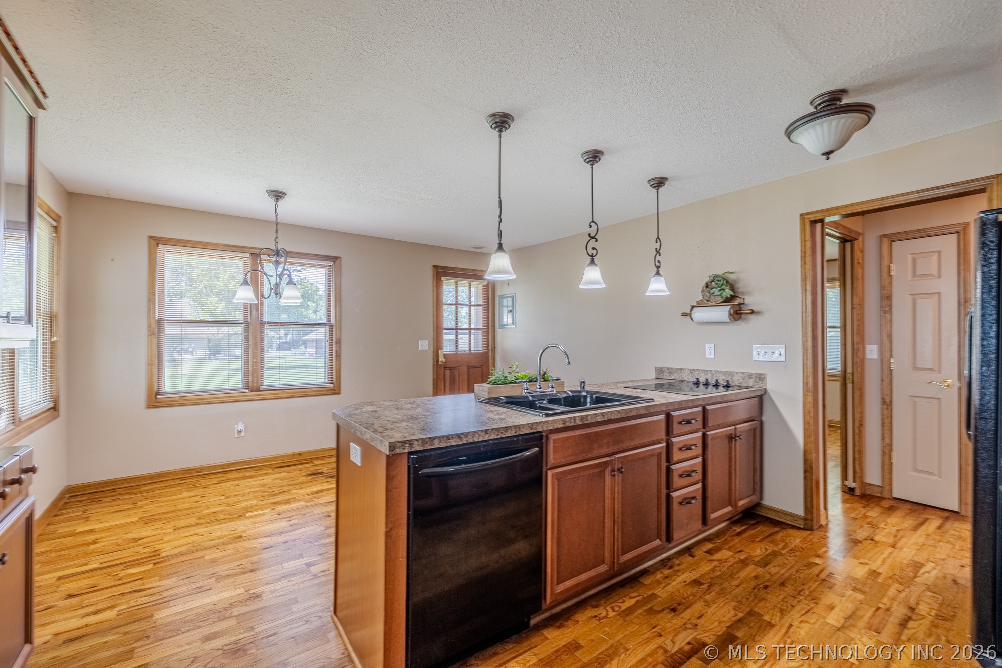 1322 W Quarles Street Claremore OK 74017