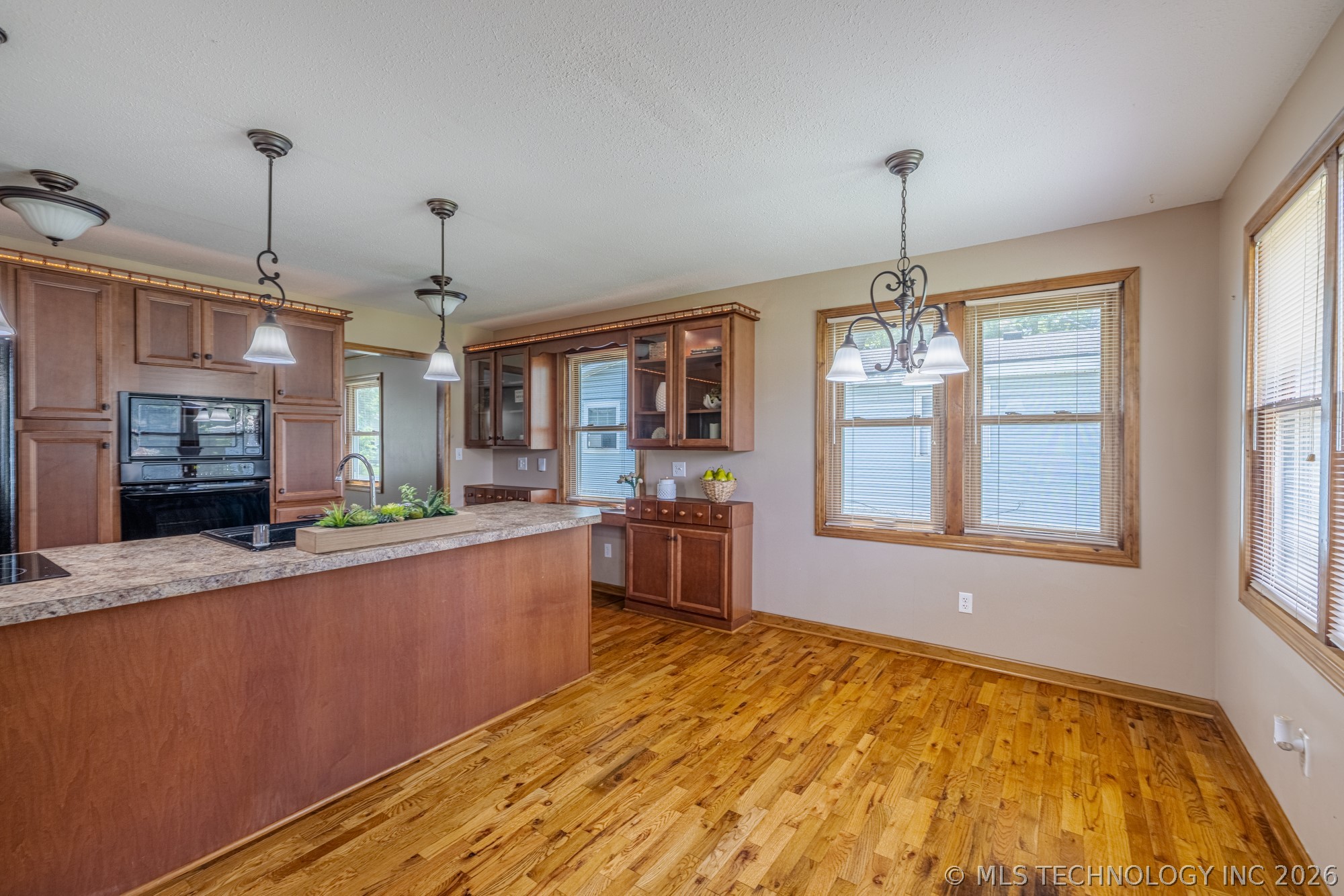 1322 W Quarles Street Claremore OK 74017