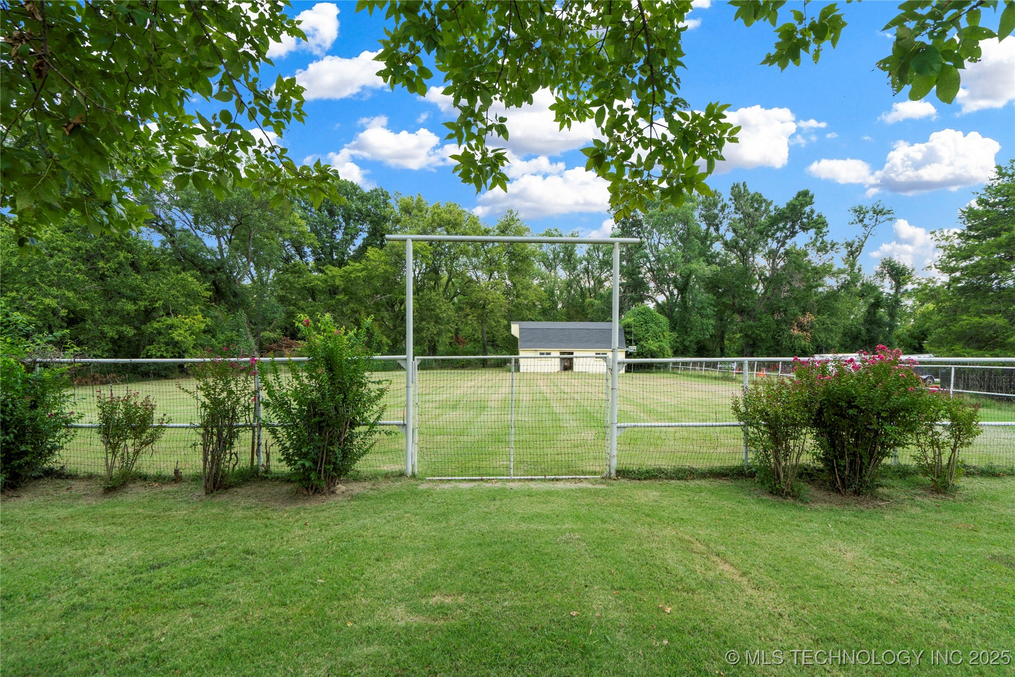 9402 E 16th Street Tulsa OK 74112