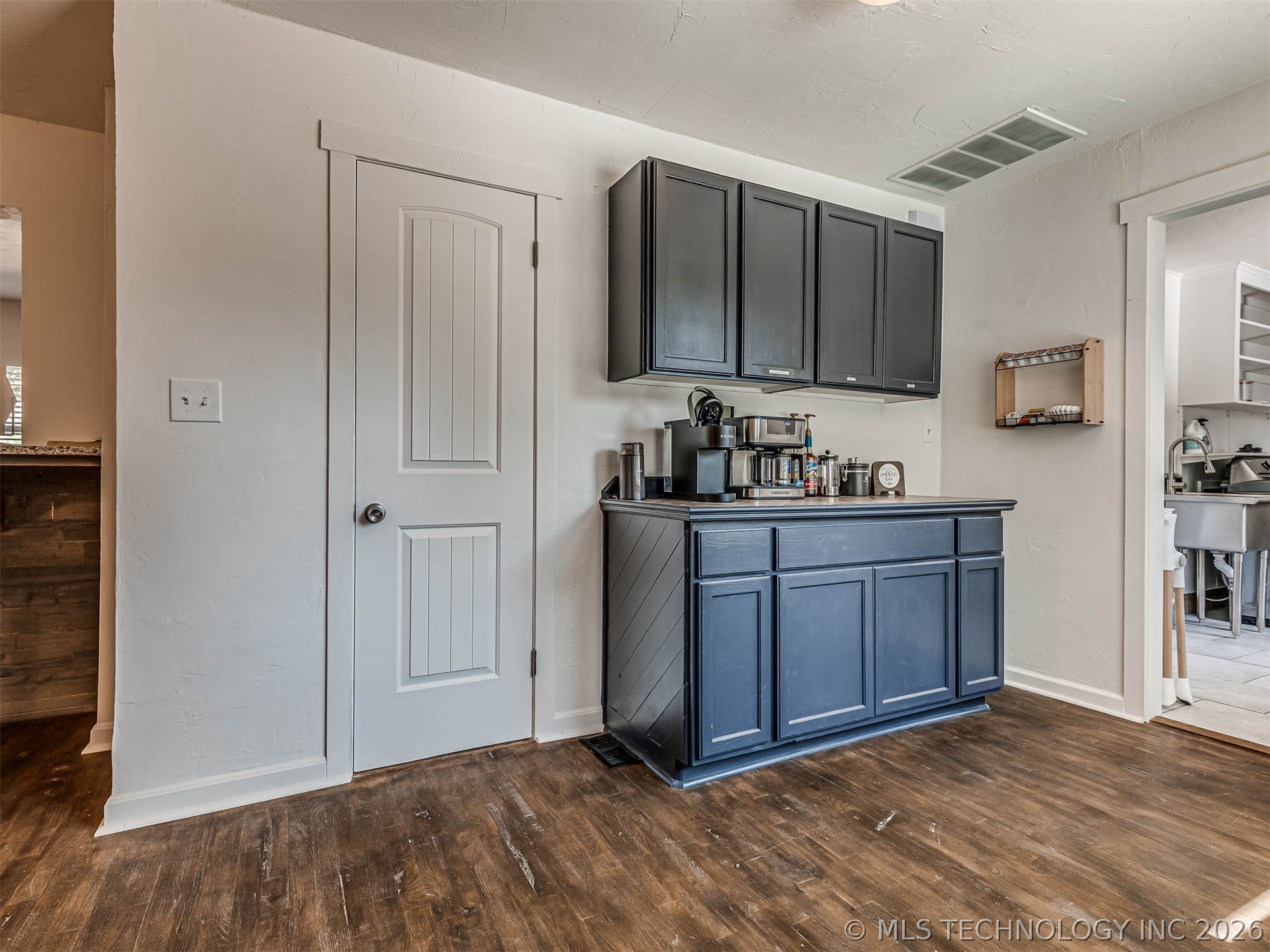 4030 E 52nd Street Tulsa OK 74135
