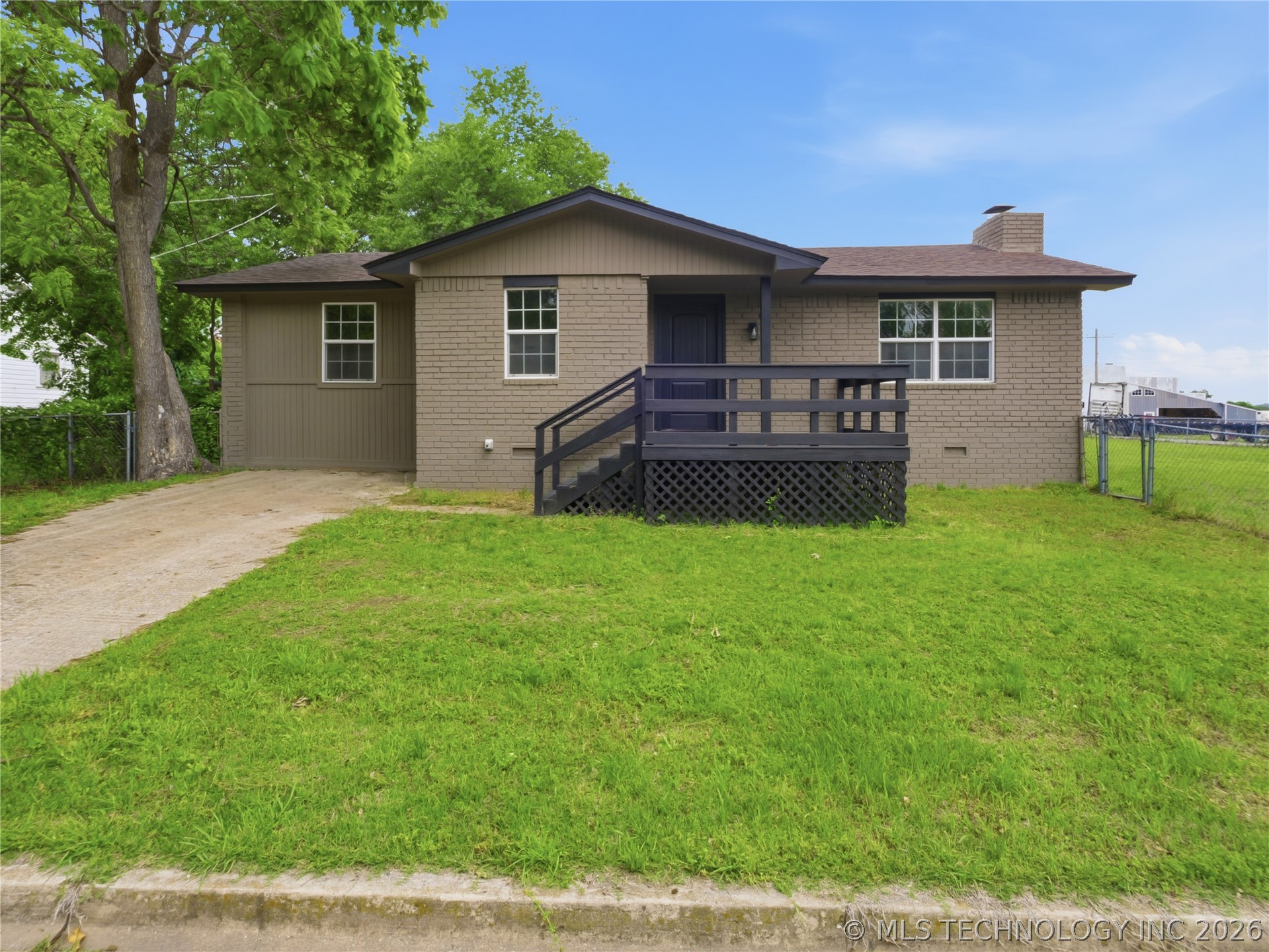 271 E 2nd Atoka OK 74525
