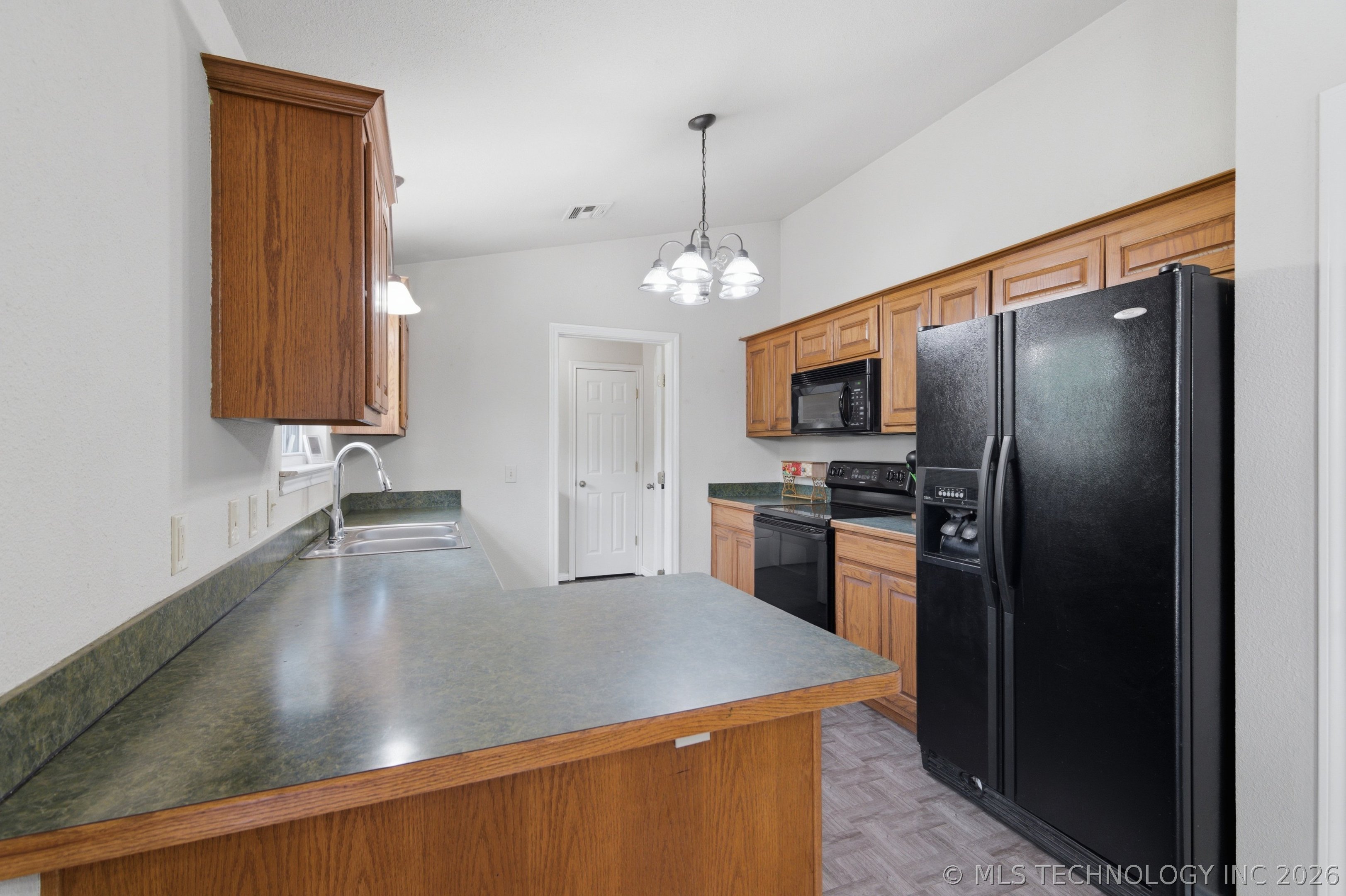 26433 W 41st Street S Sand Springs OK 74063