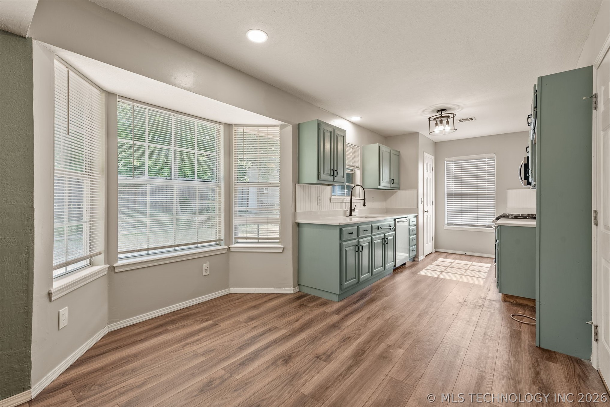 2415 W 43rd Street Tulsa OK 74107