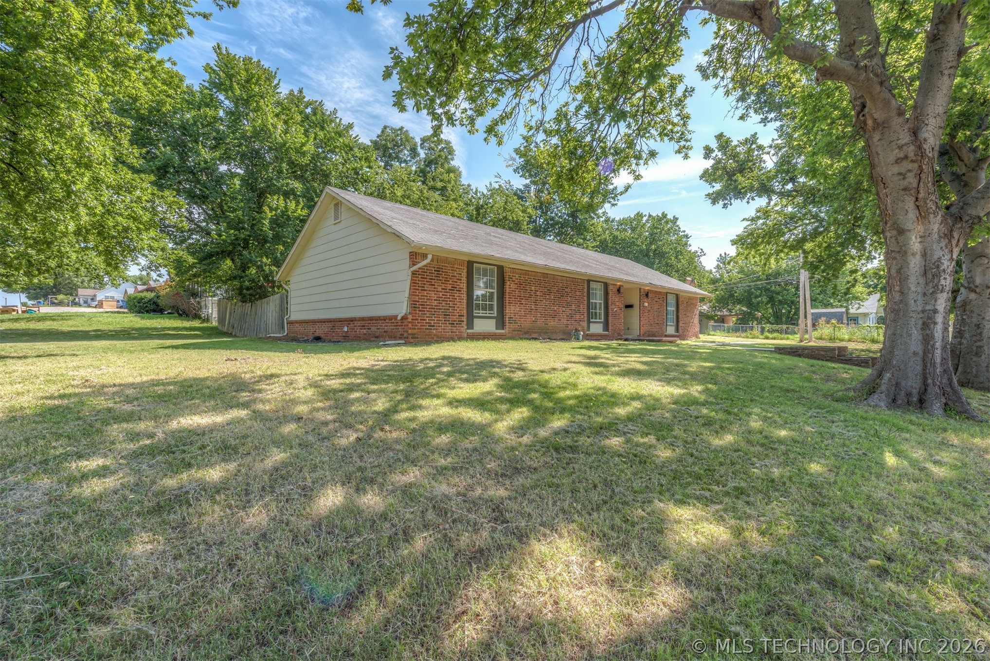 2415 W 43rd Street Tulsa OK 74107