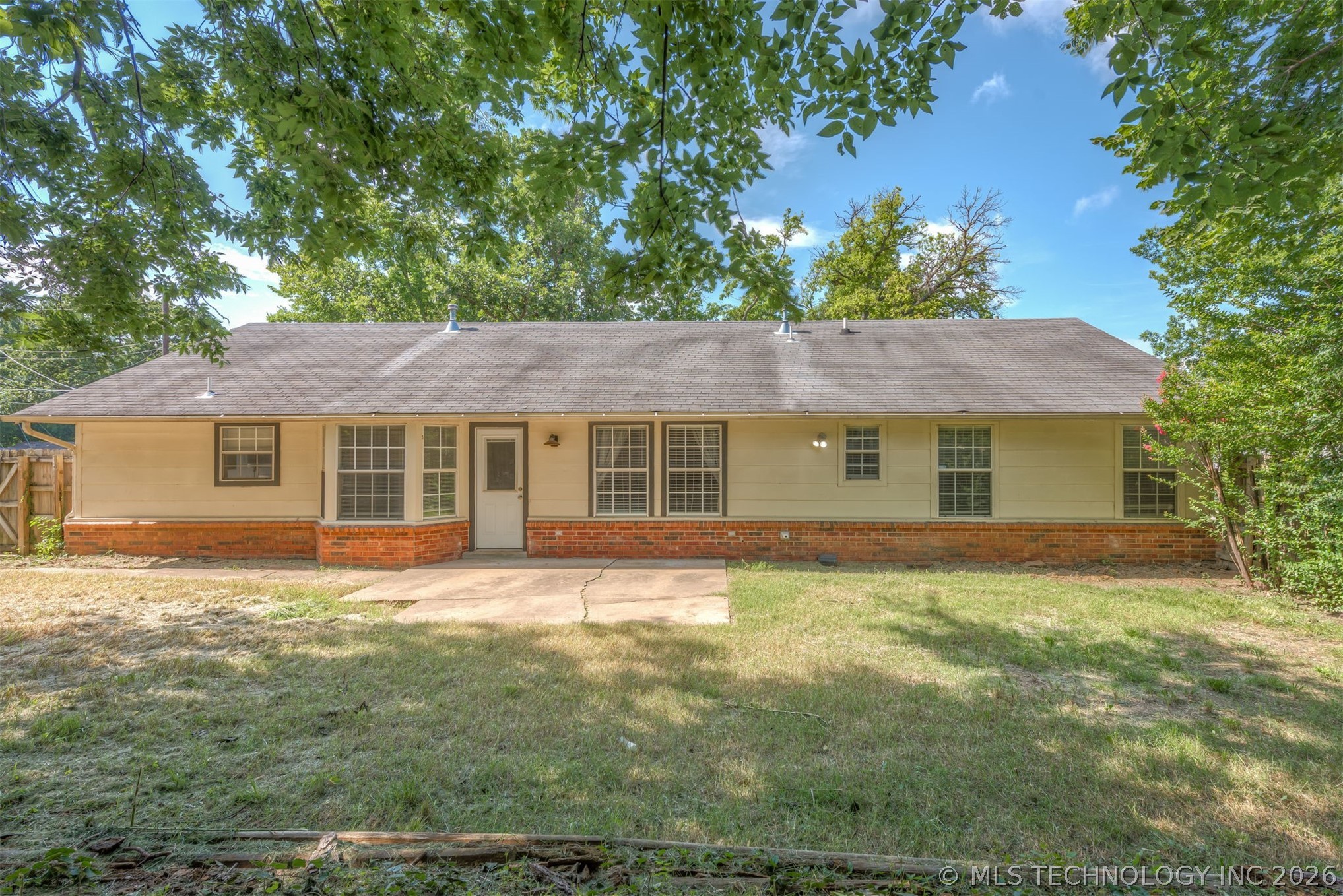 2415 W 43rd Street Tulsa OK 74107