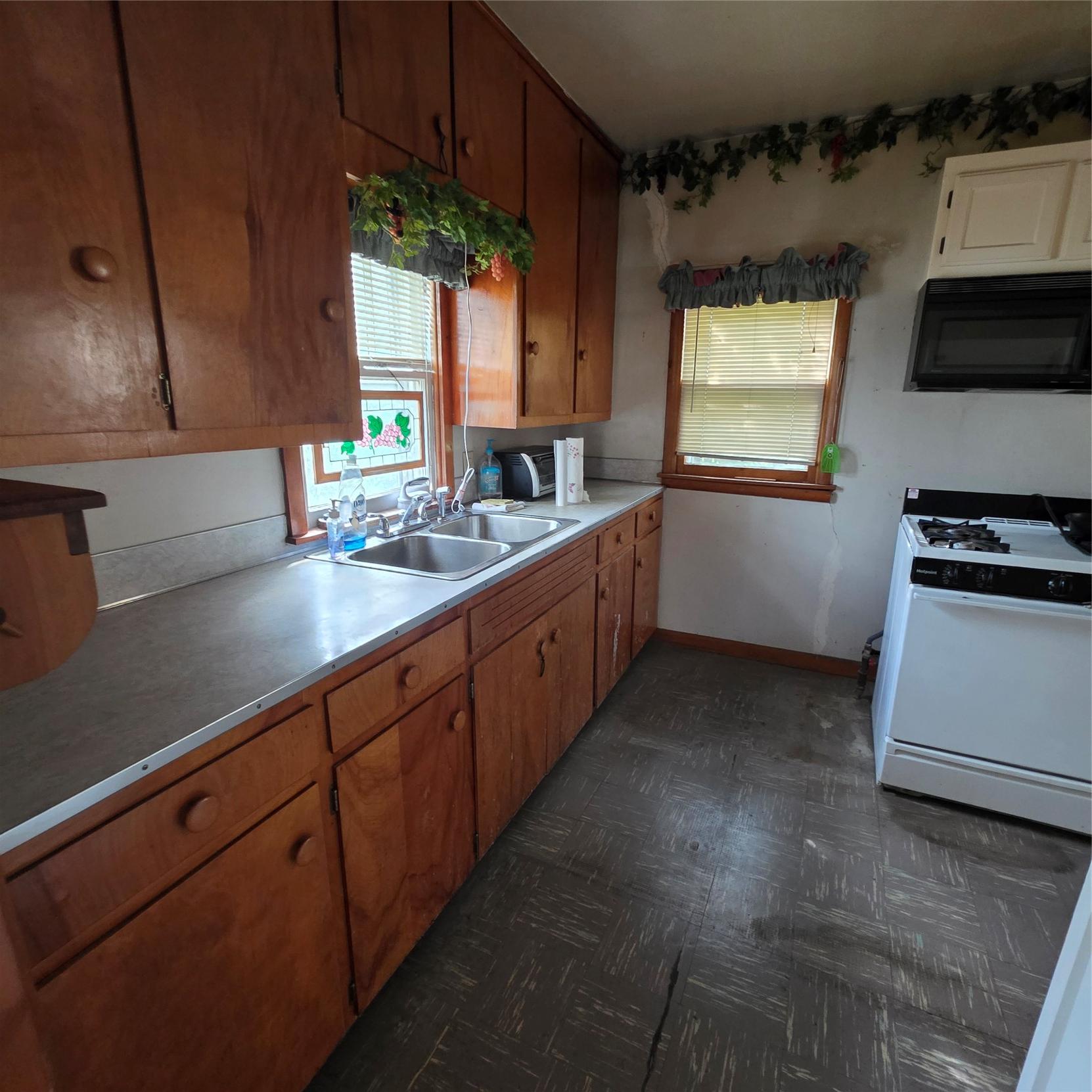 324 S Wewoka Avenue S Claremore OK 74017