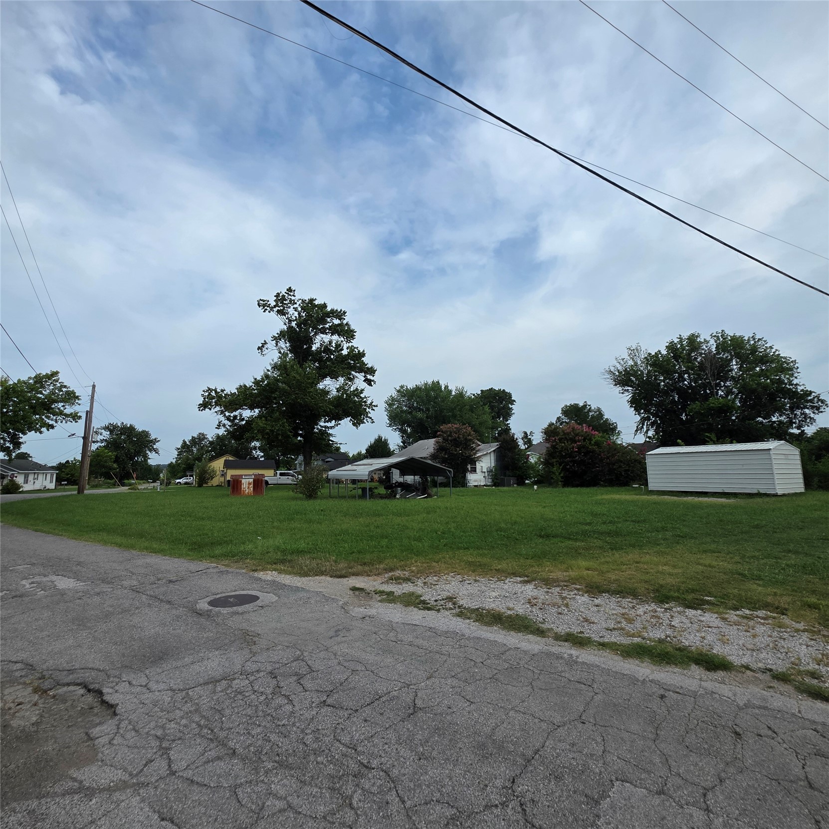 324 S Wewoka Avenue S Claremore OK 74017