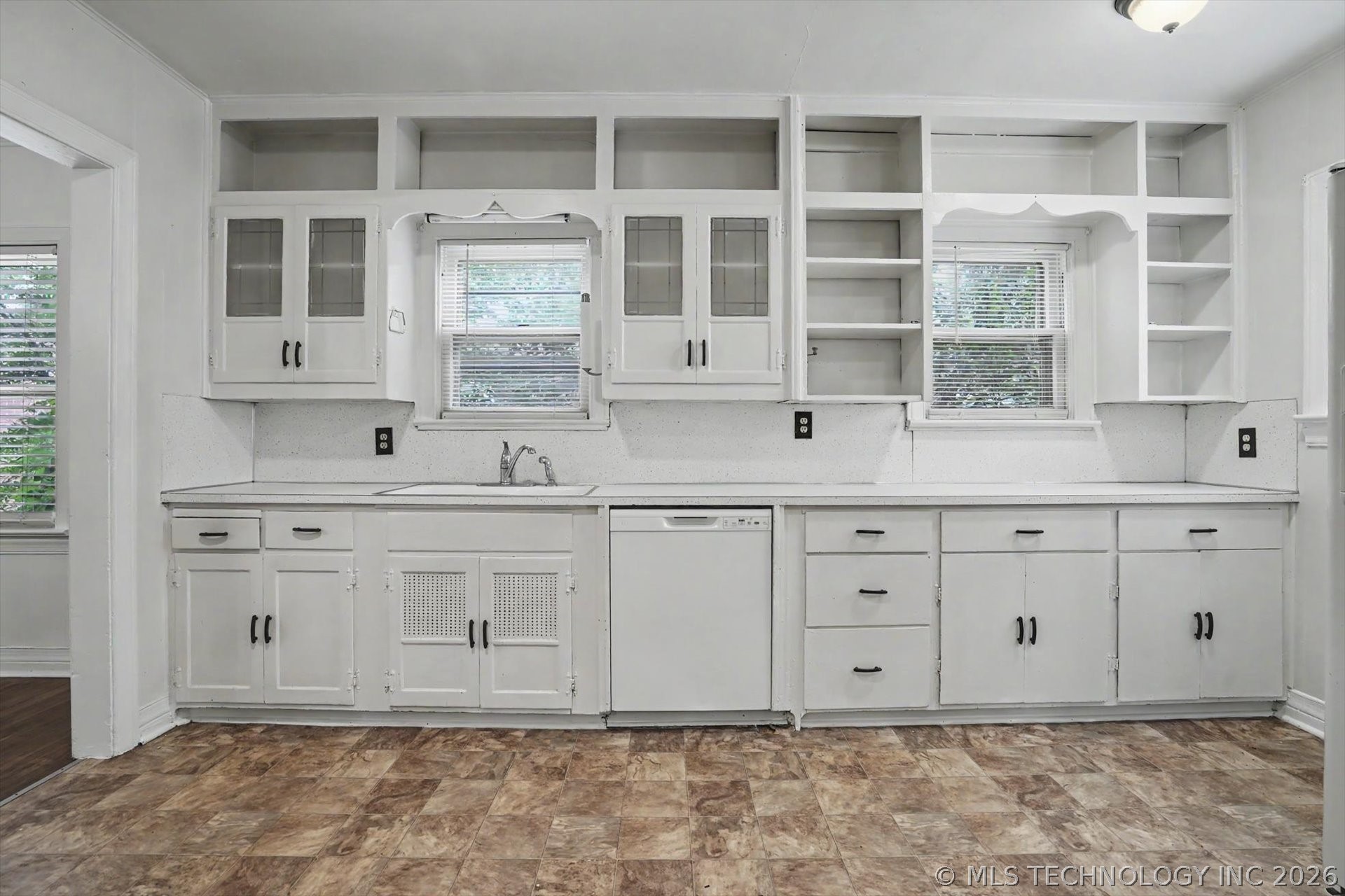 1343 S Jamestown Avenue Tulsa OK 74112