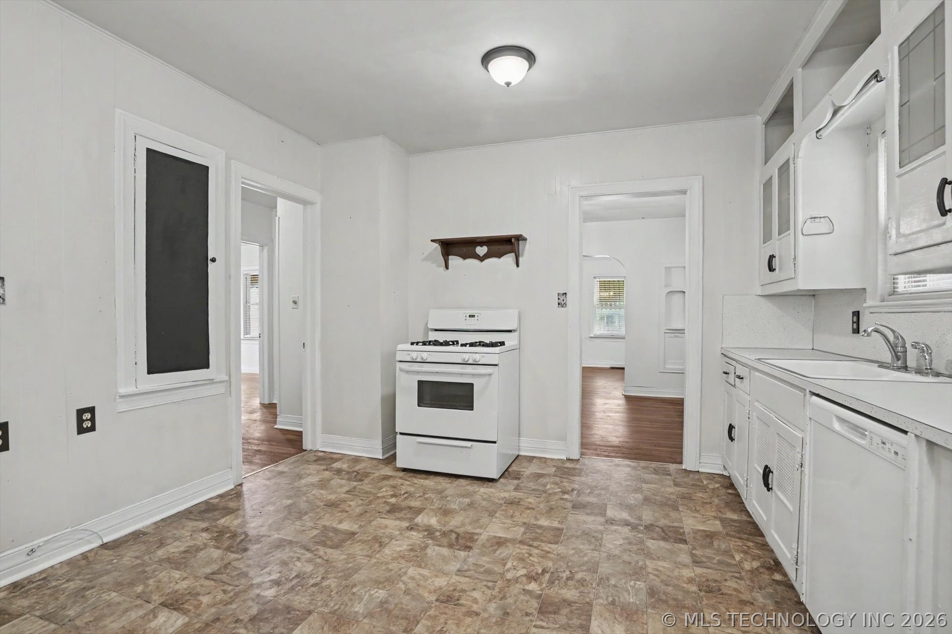 1343 S Jamestown Avenue Tulsa OK 74112