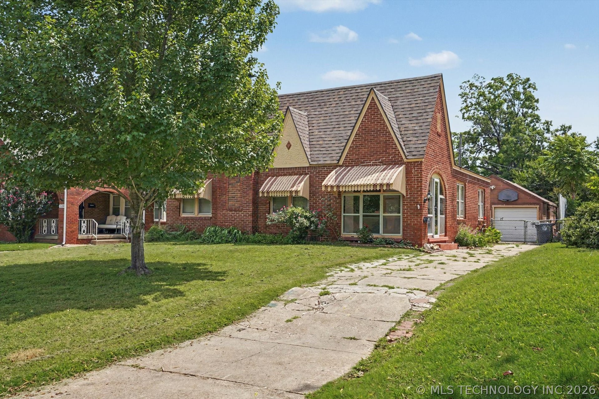 1343 S Jamestown Avenue Tulsa OK 74112