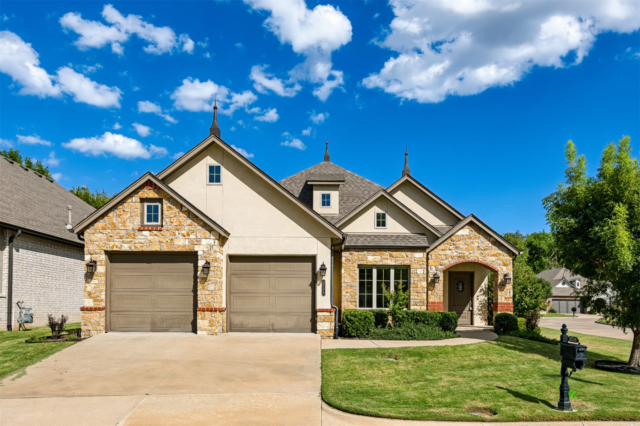 3715 S Redwood Drive Broken Arrow OK 74011