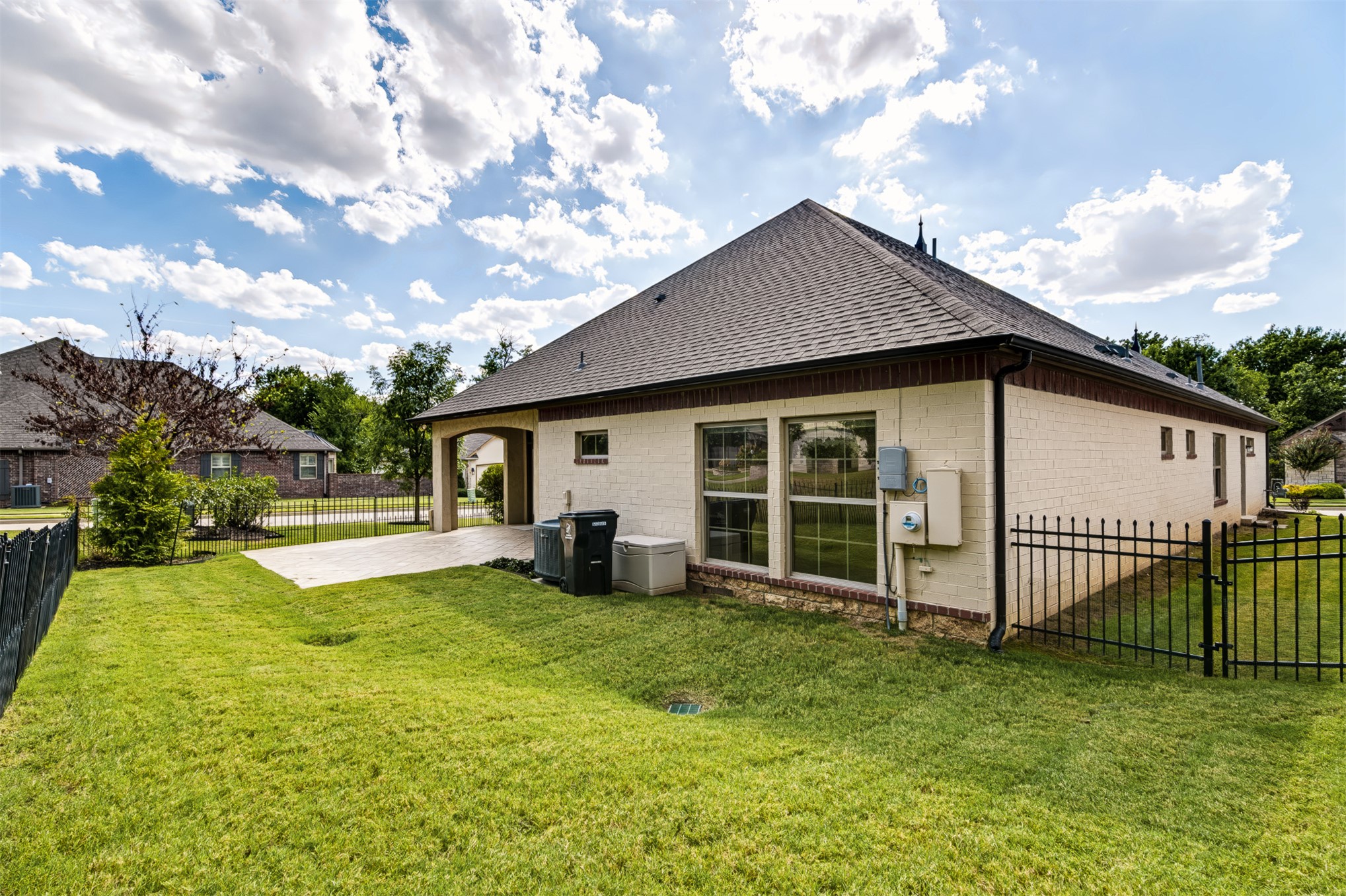 3715 S Redwood Drive Broken Arrow OK 74011