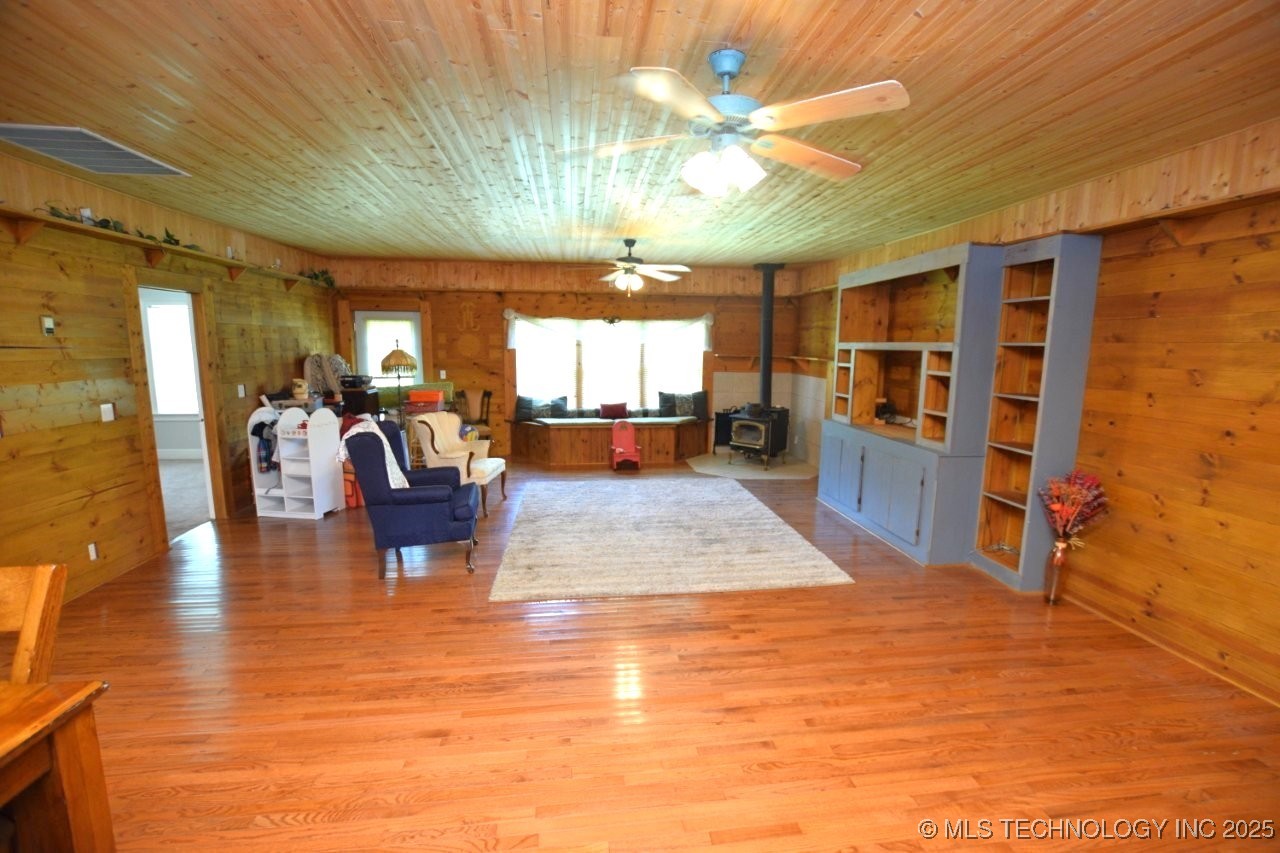 471983 E 783 Road Stilwell OK 74960