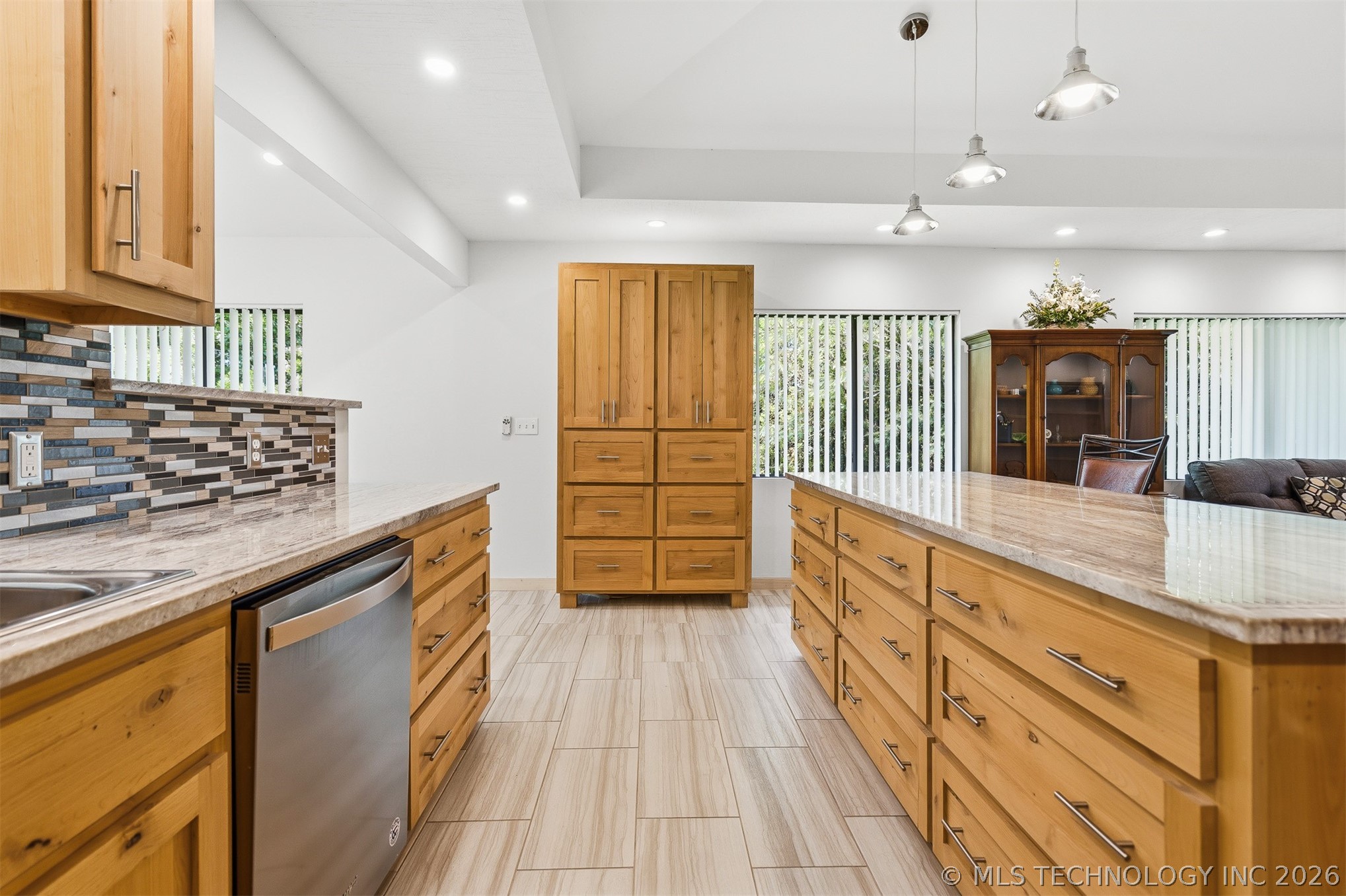 7157 Meridian Lone Grove OK 73401