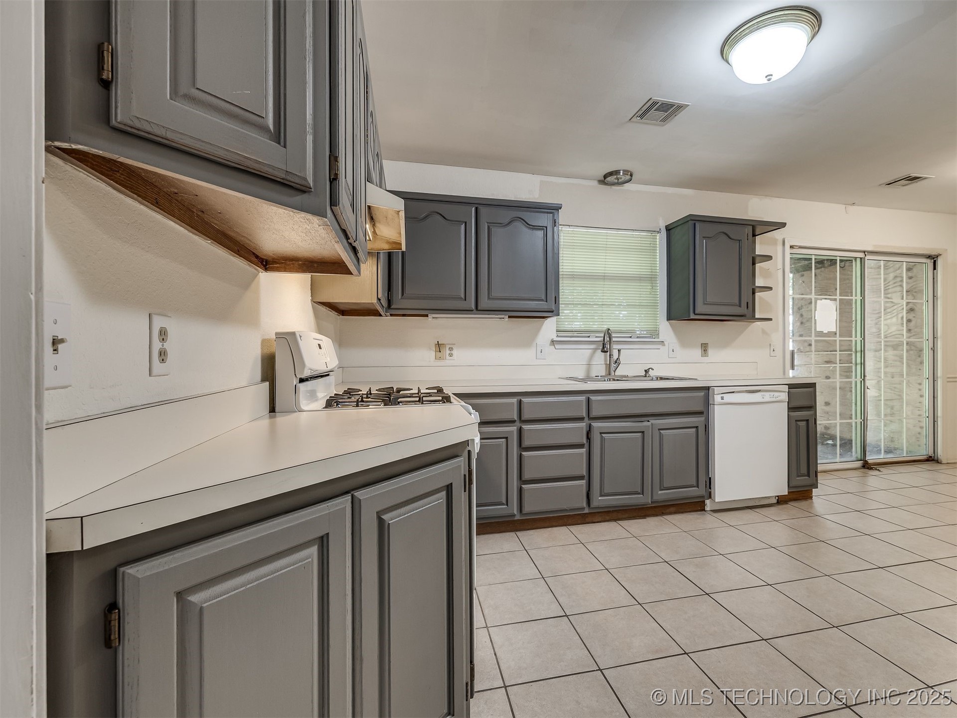 1812 S Gardenia Avenue Broken Arrow OK 74012