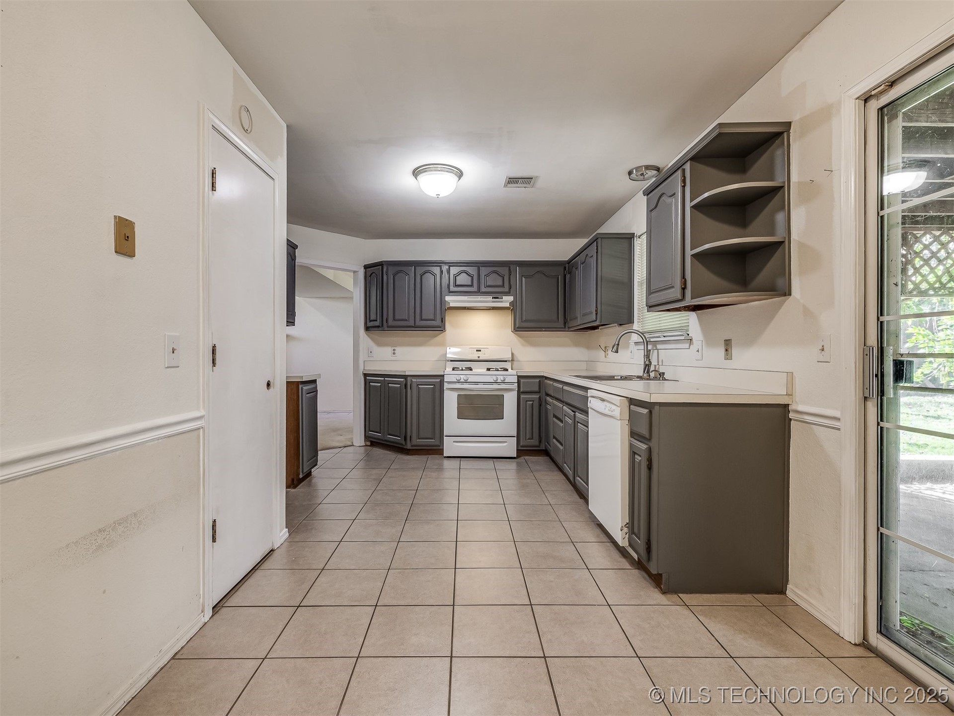 1812 S Gardenia Avenue Broken Arrow OK 74012