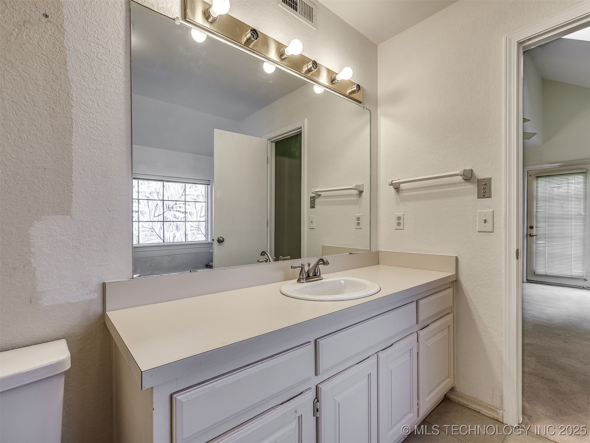 1812 S Gardenia Avenue Broken Arrow OK 74012