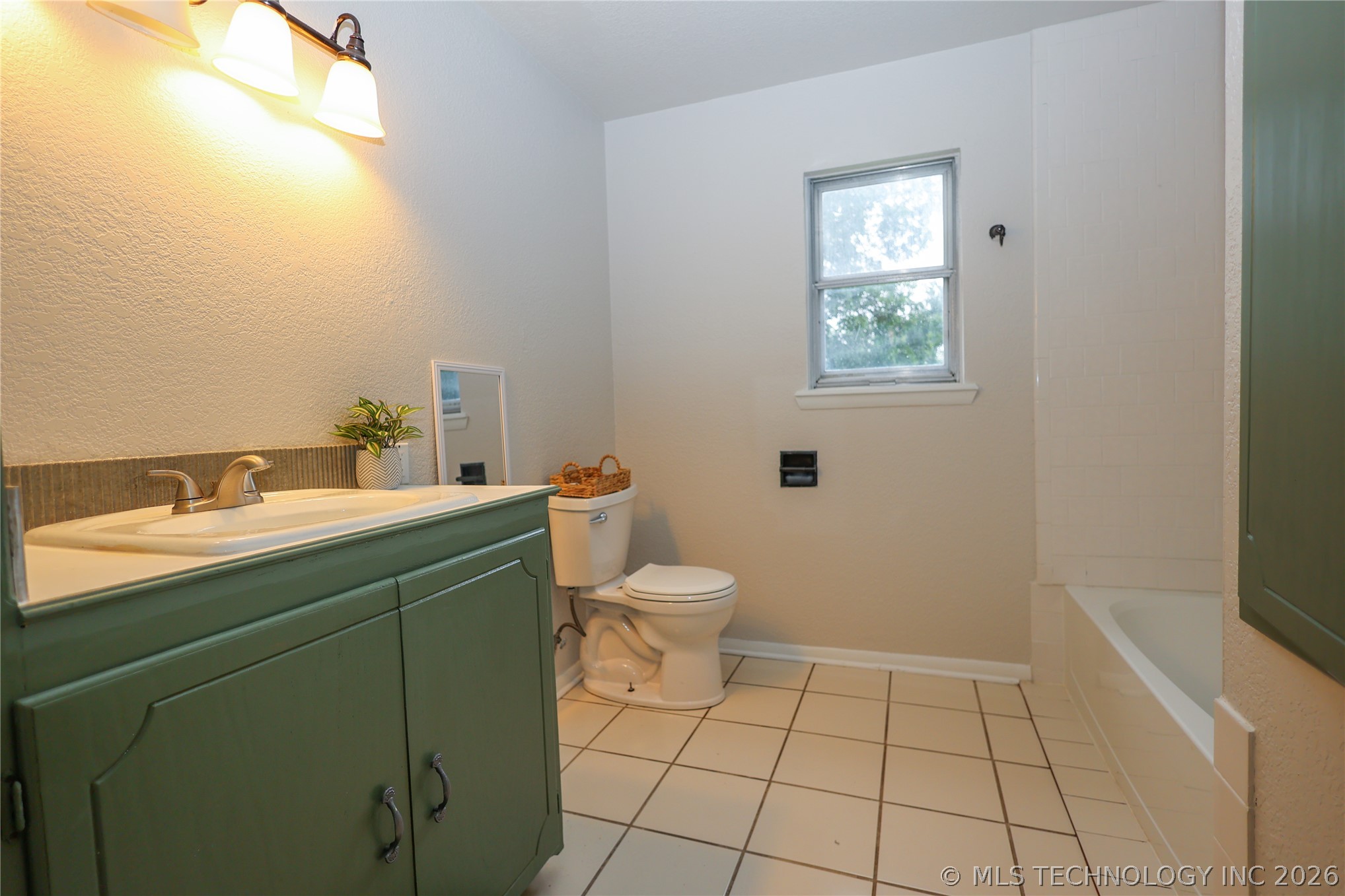 1017 W 15th Sulphur OK 73086