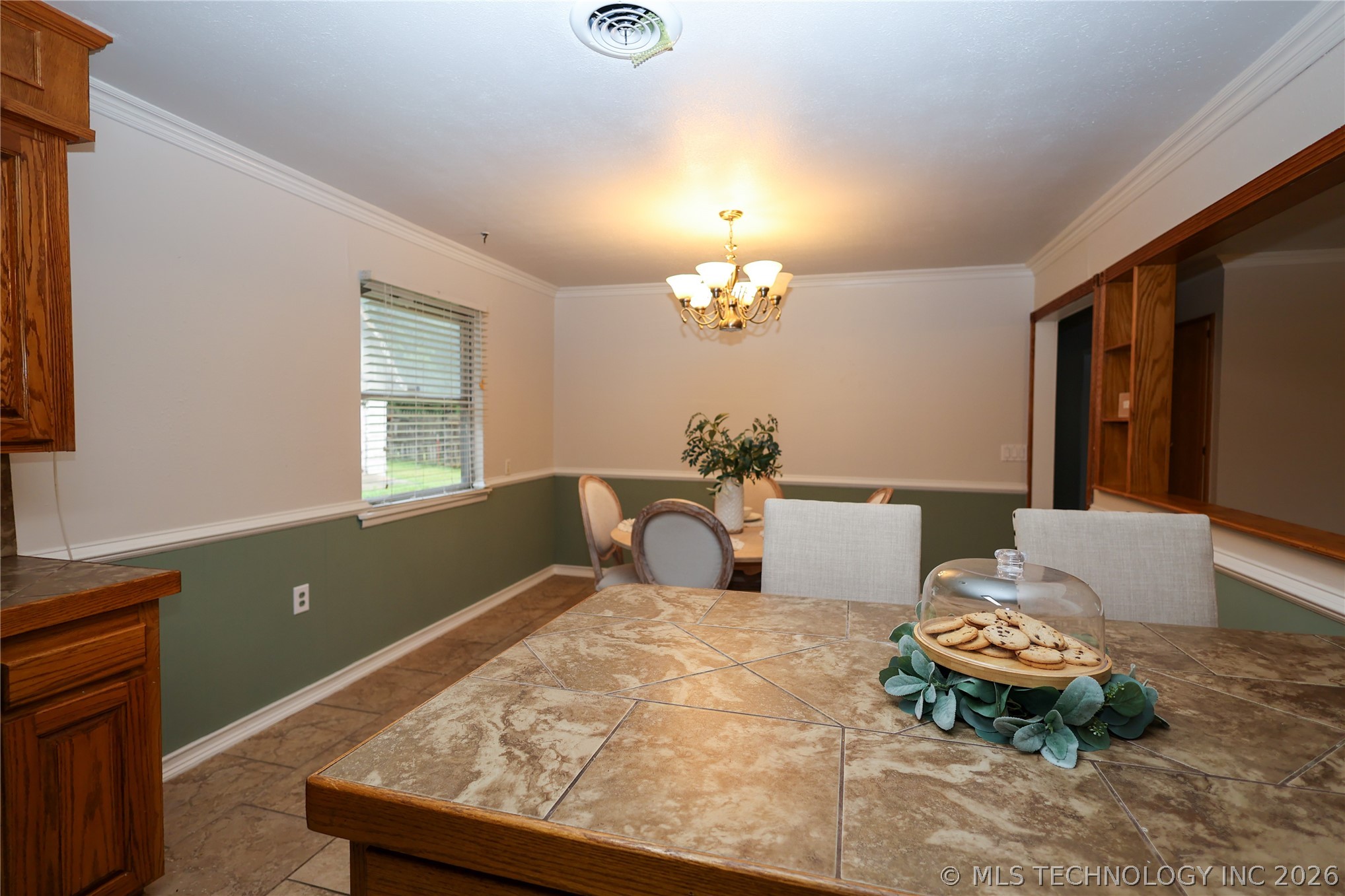 1017 W 15th Sulphur OK 73086