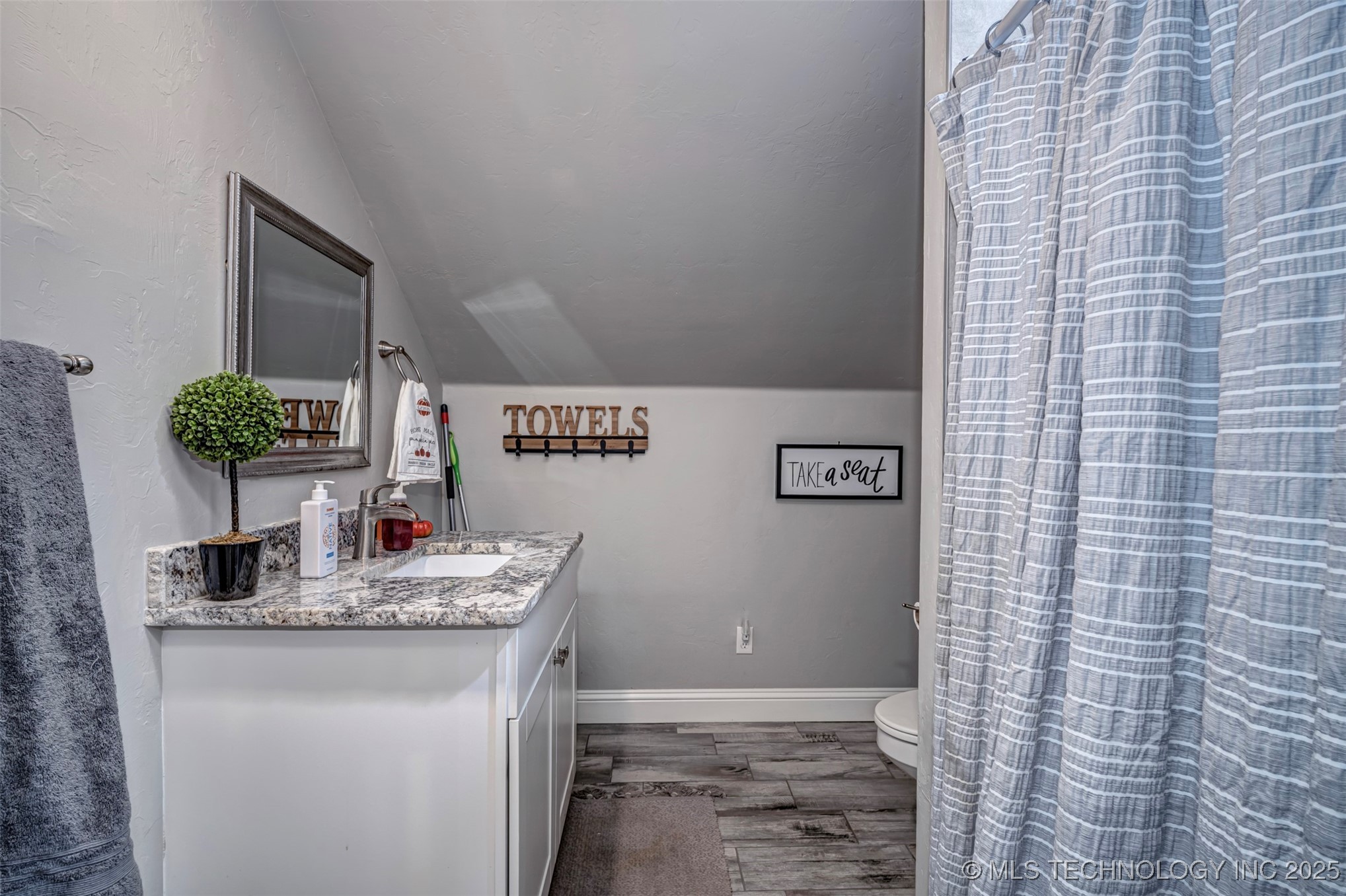 14220 County Road 3613 Ada OK 74820