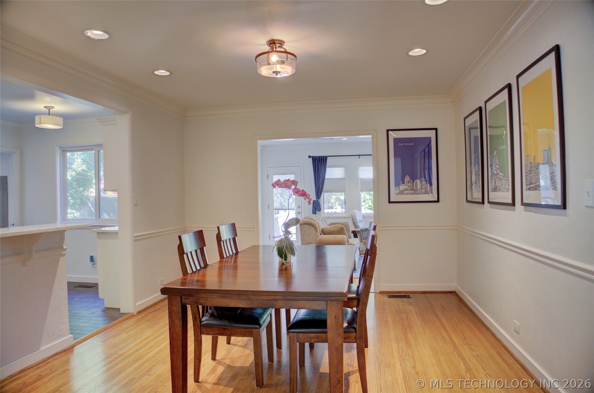 2545 S Columbia Place Tulsa OK 74114