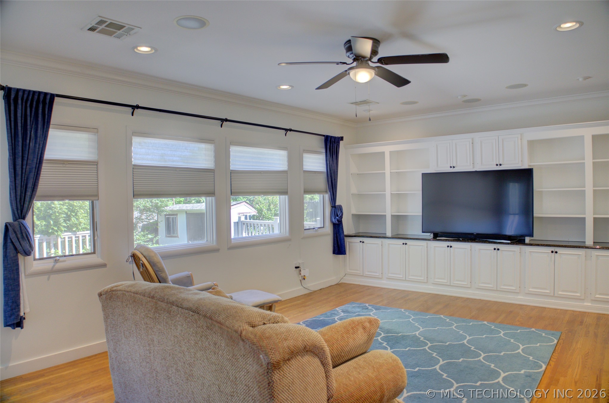 2545 S Columbia Place Tulsa OK 74114