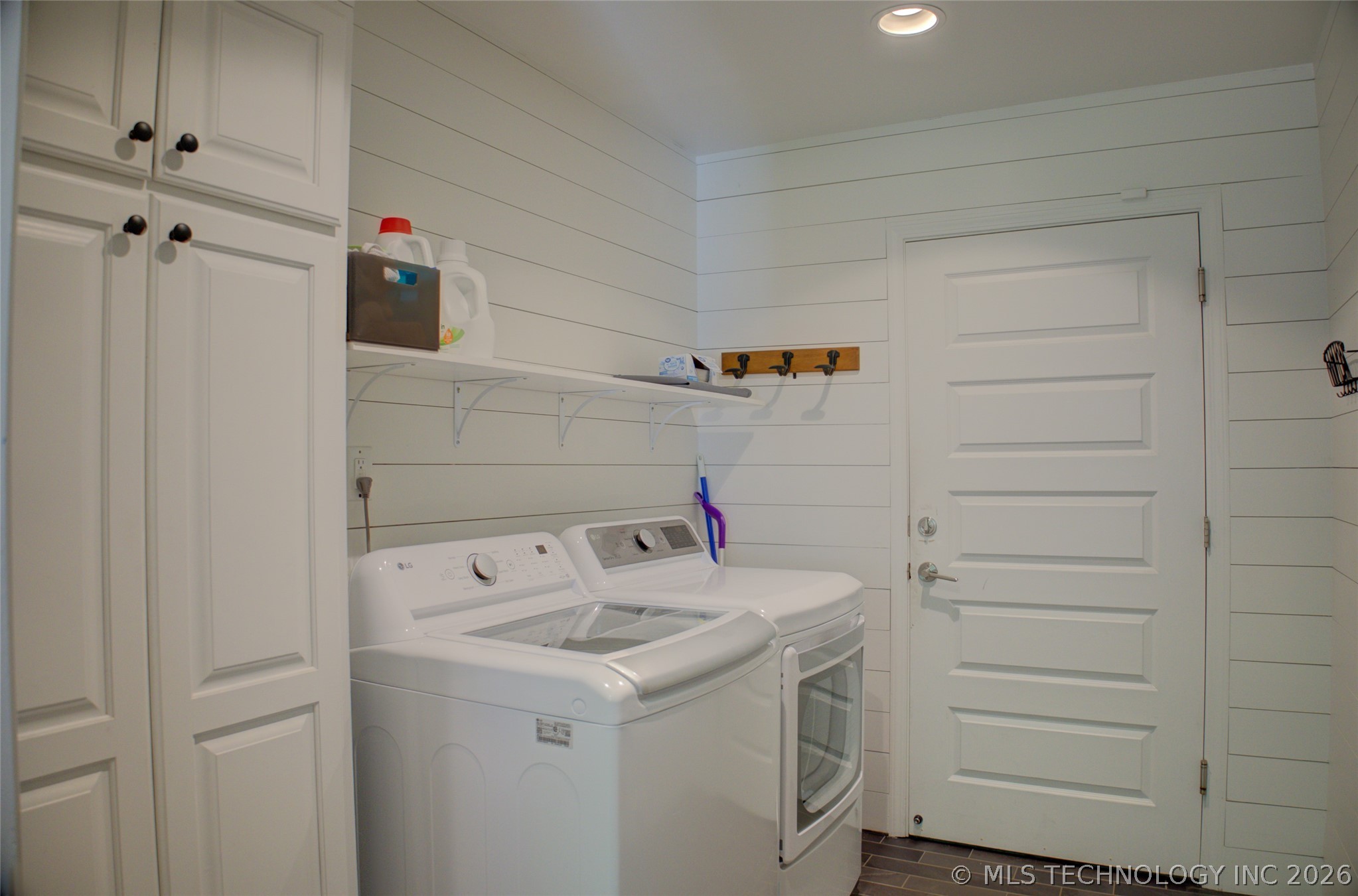 2545 S Columbia Place Tulsa OK 74114