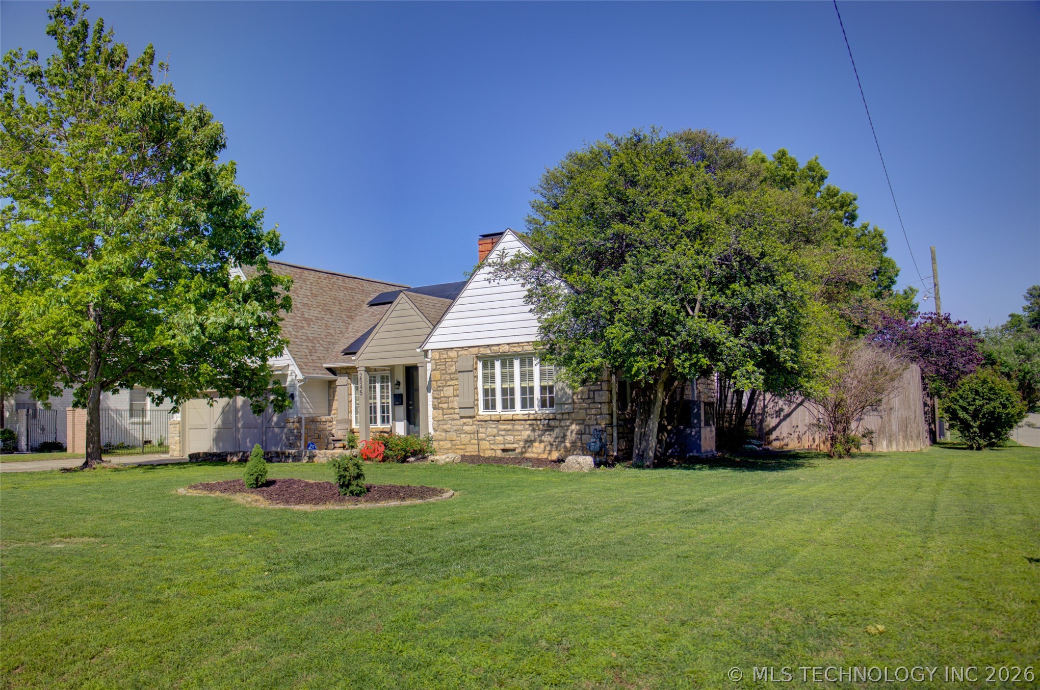 2545 S Columbia Place Tulsa OK 74114