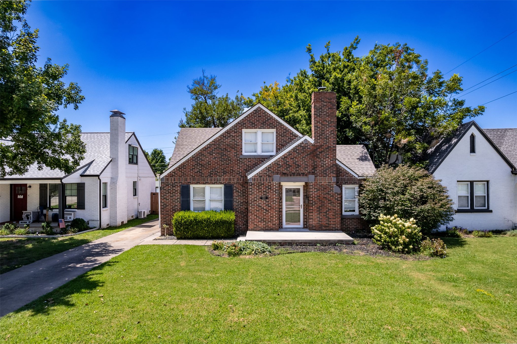 1208 S Columbia Avenue Tulsa OK 74104