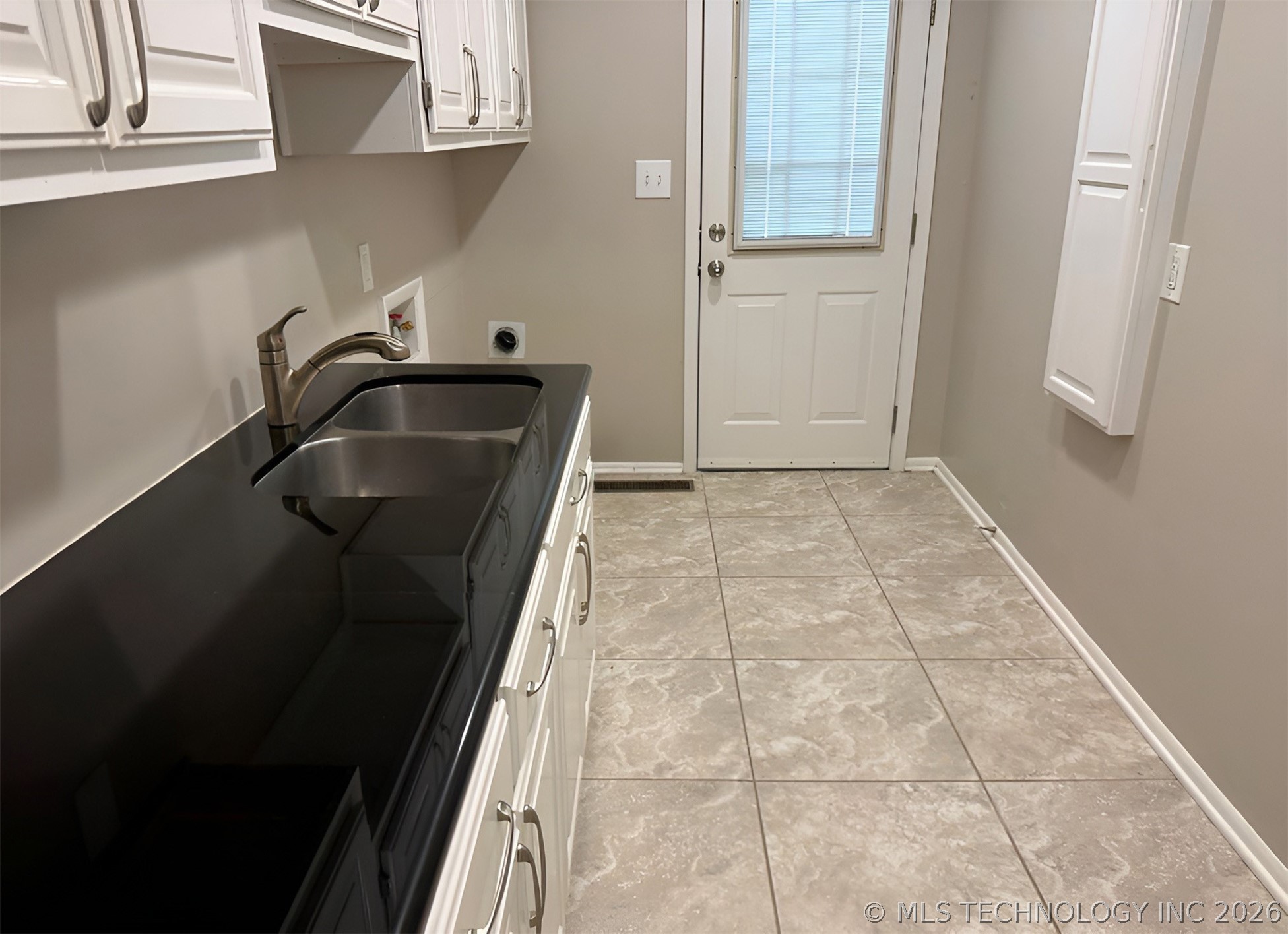 4050 E 49th Street Tulsa OK 74135