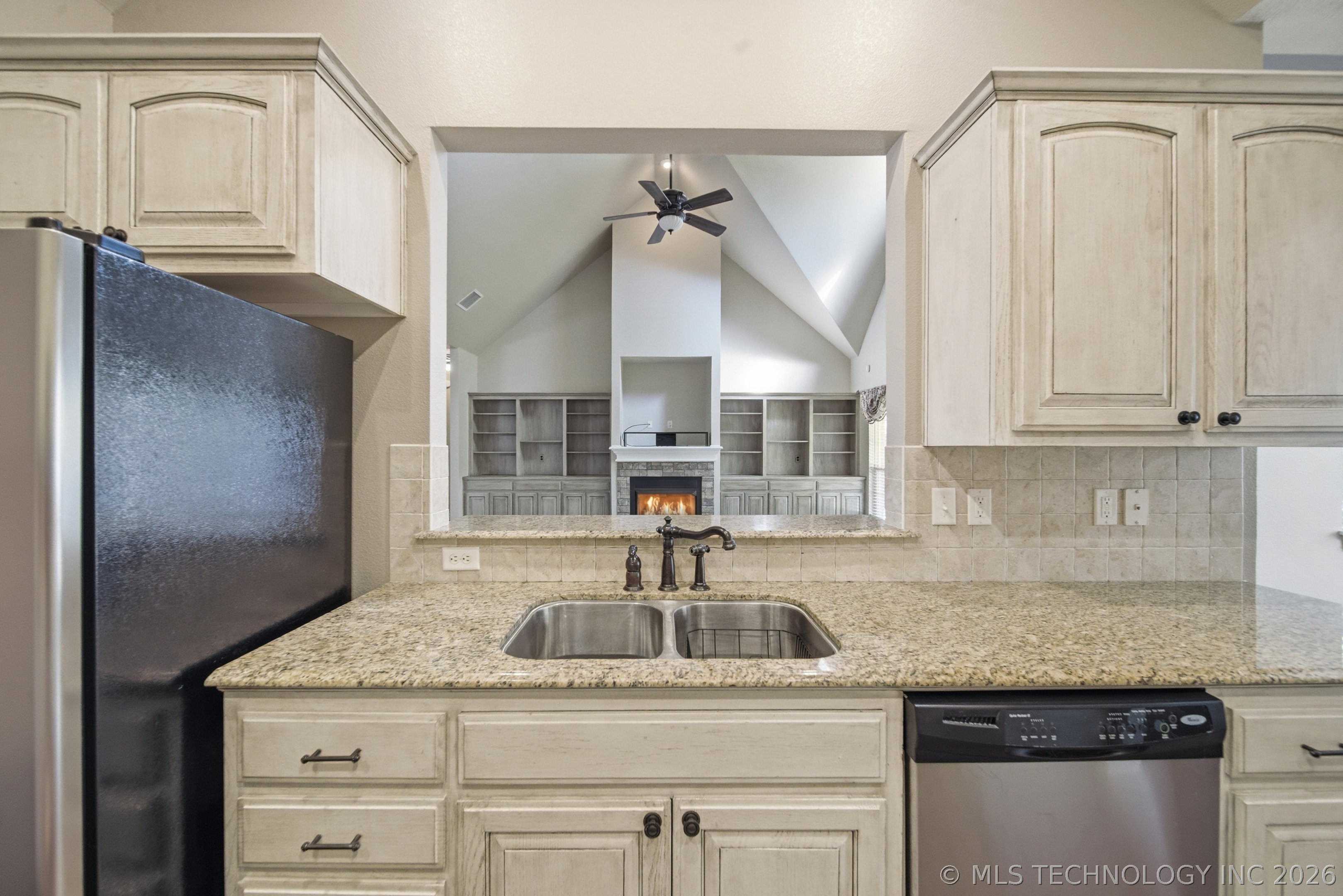 208 New Haven Street Catoosa OK 74015