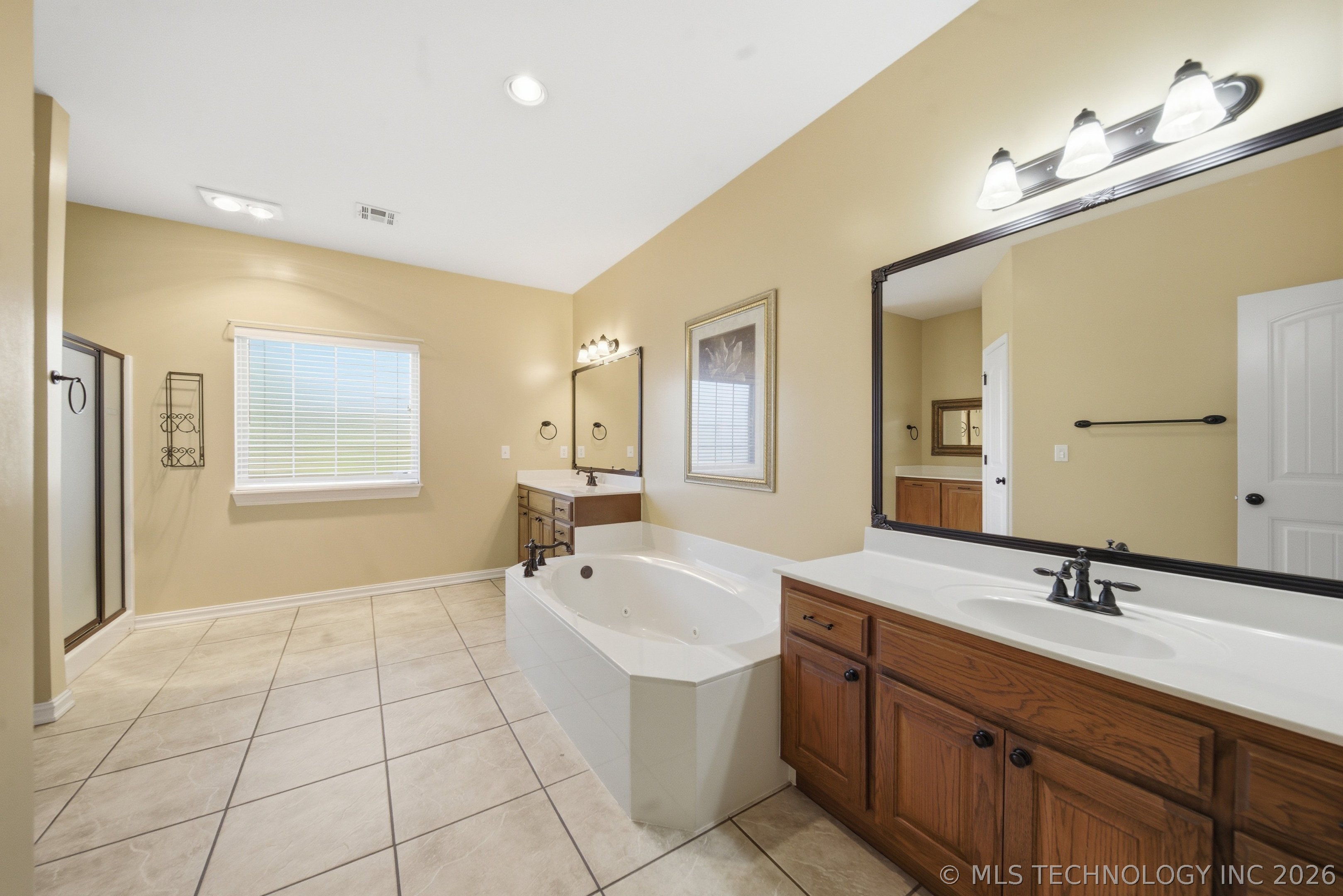 208 New Haven Street Catoosa OK 74015