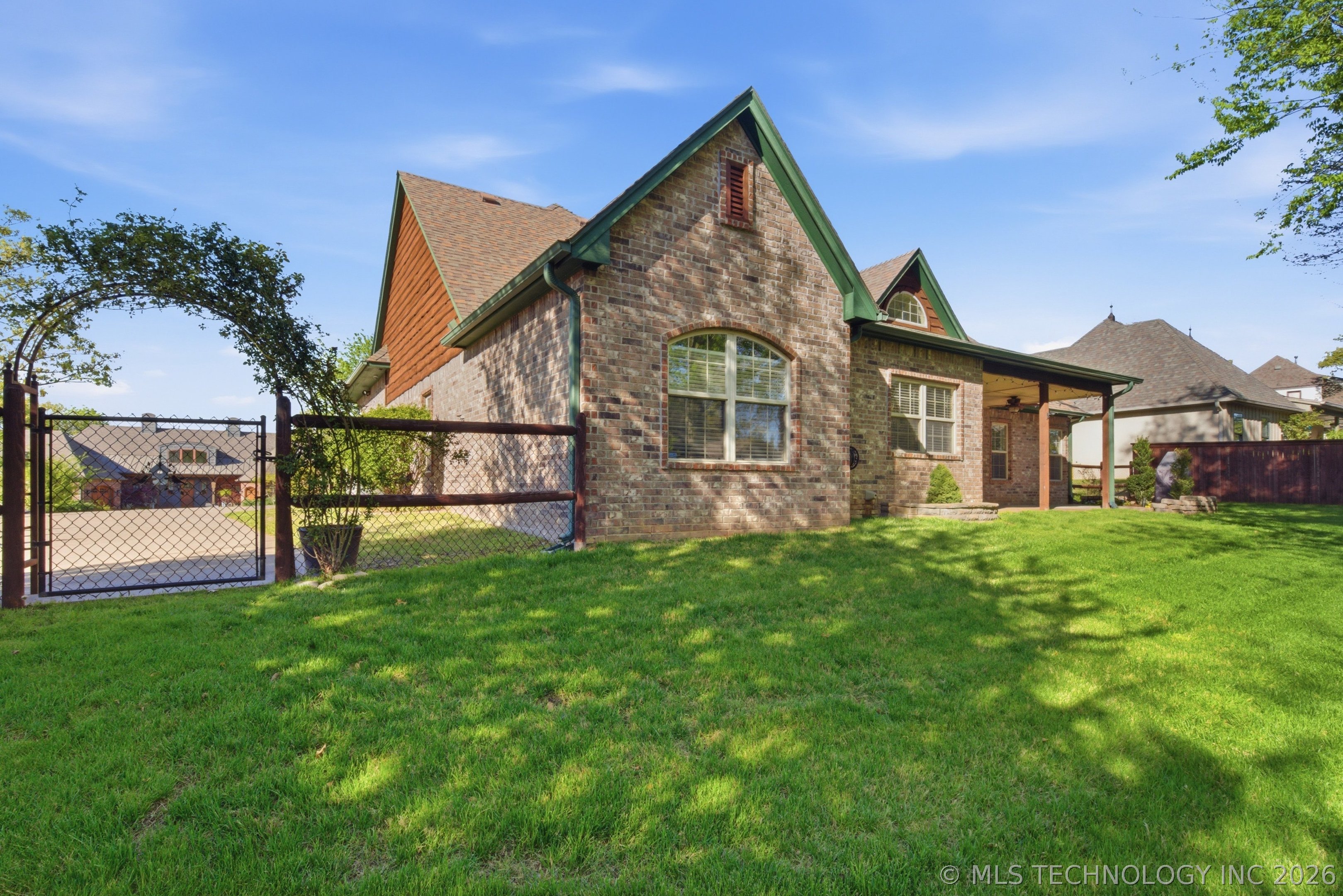 208 New Haven Street Catoosa OK 74015