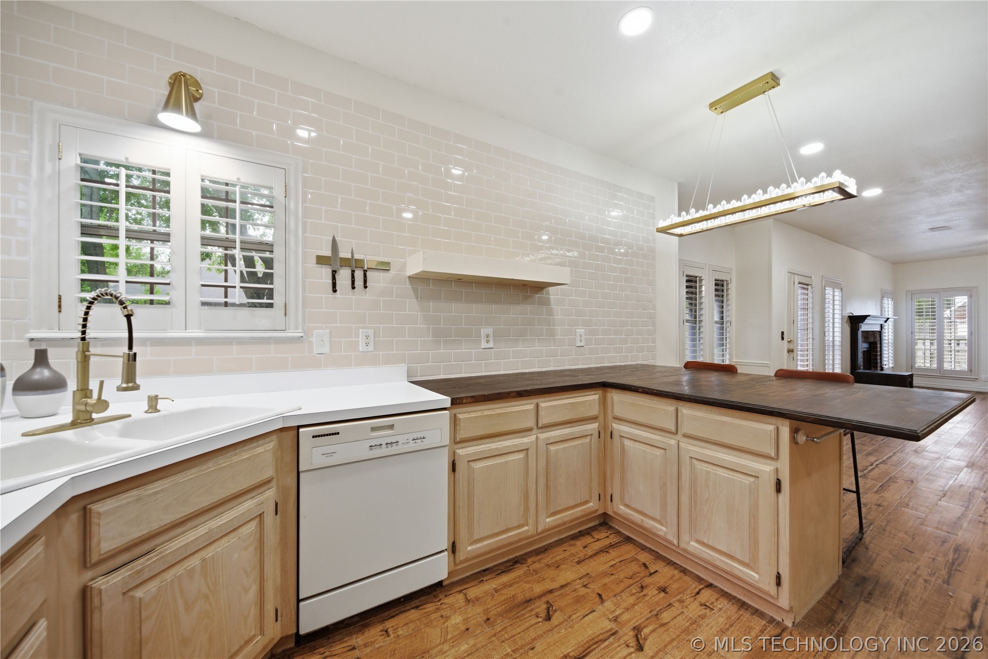3000 W Hartford Street Broken Arrow OK 74012